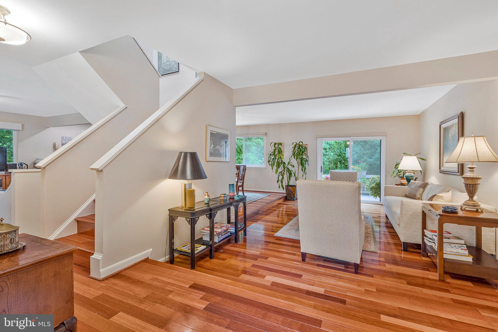 GREAT OAKS - Residential