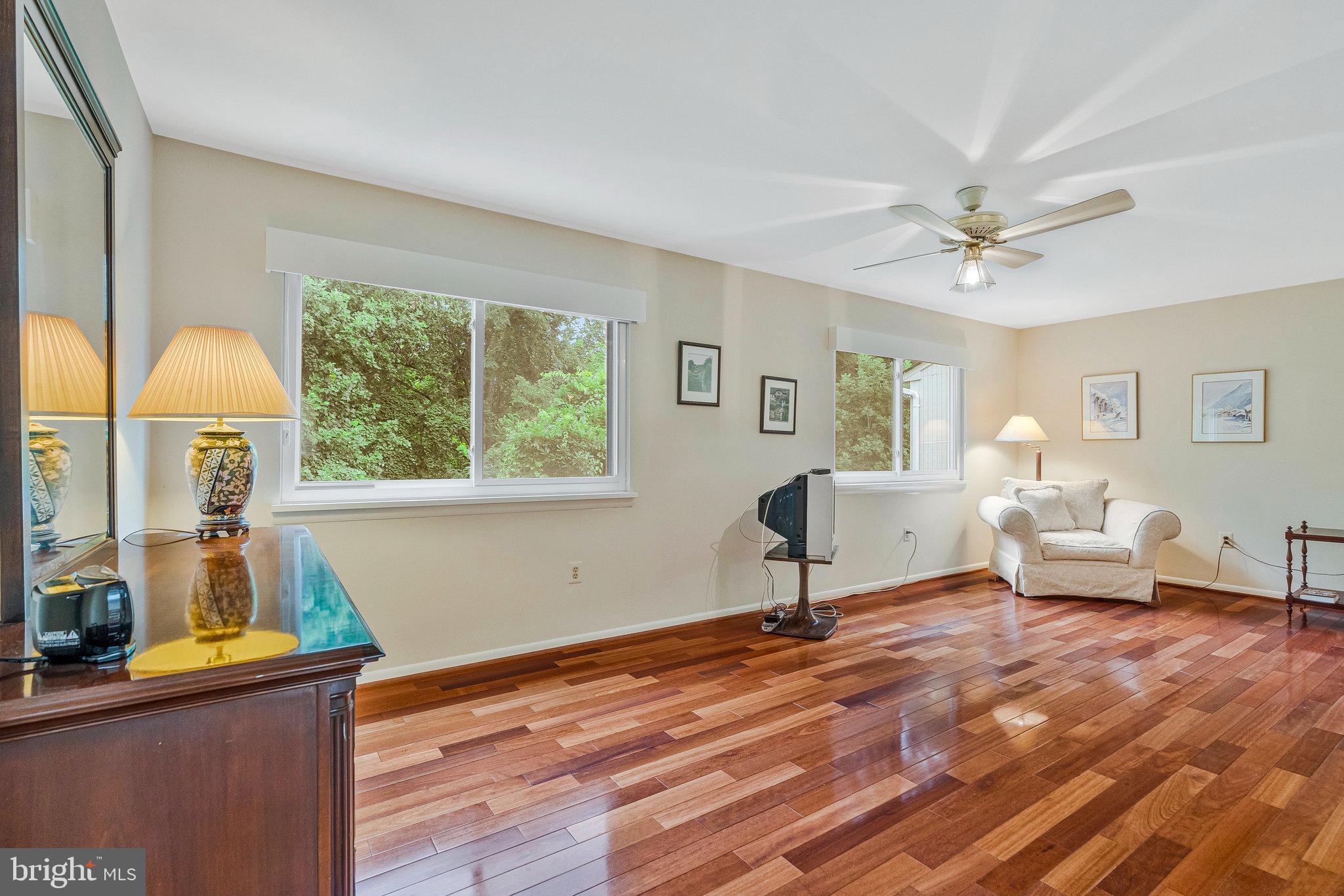 GREAT OAKS - Residential