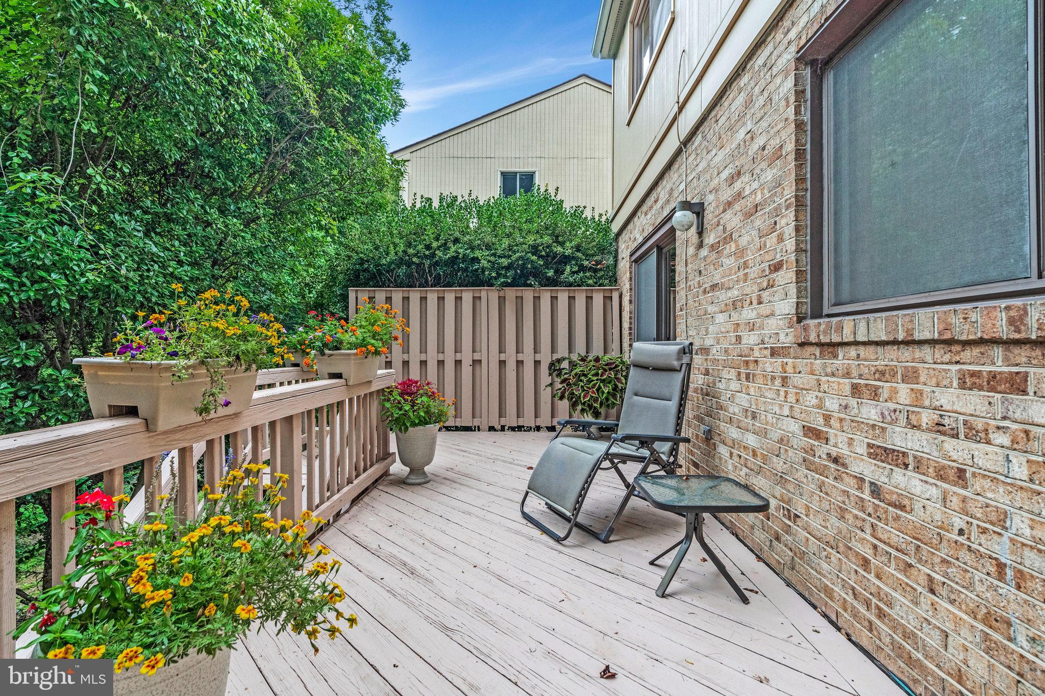 GREAT OAKS - Residential