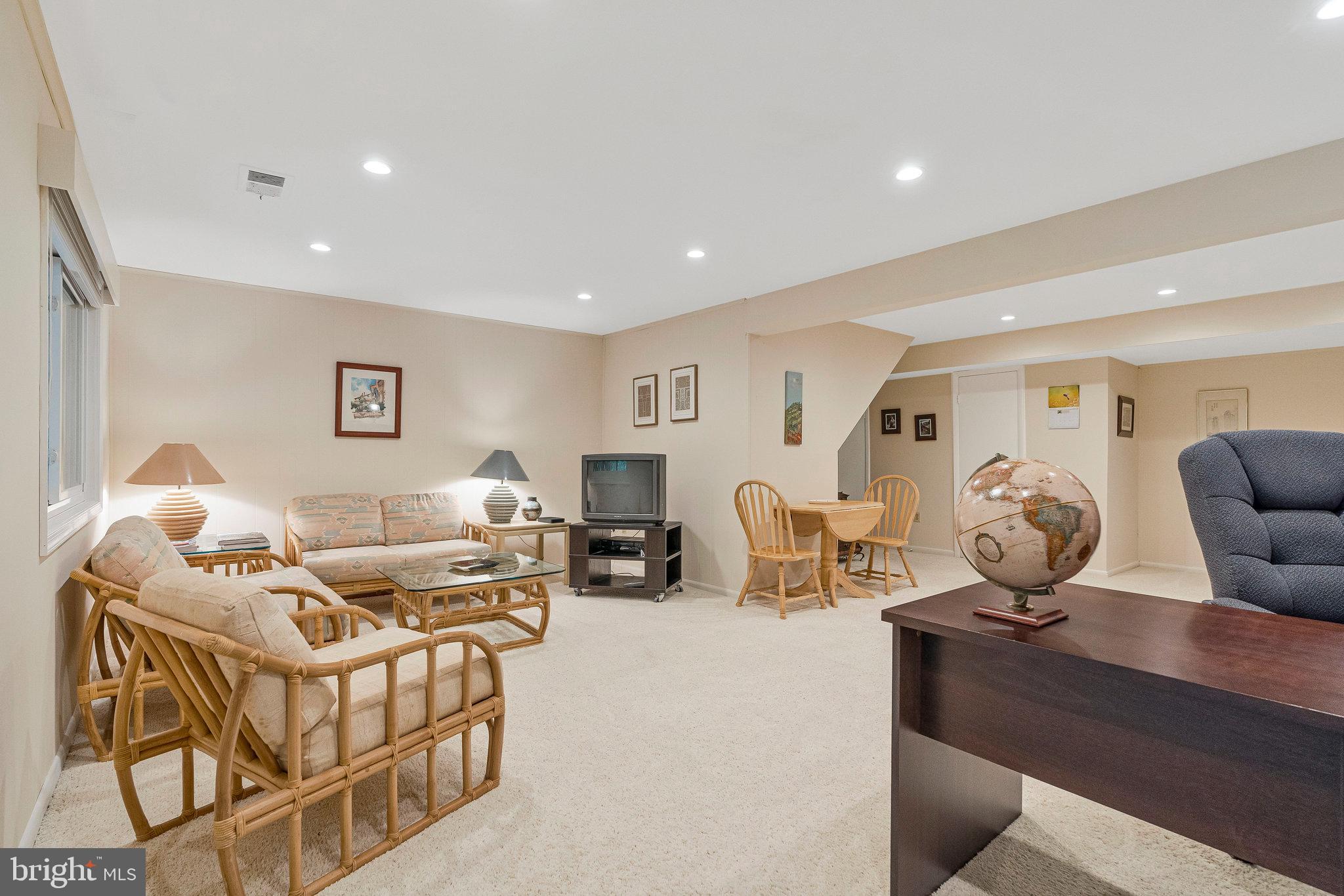 GREAT OAKS - Residential