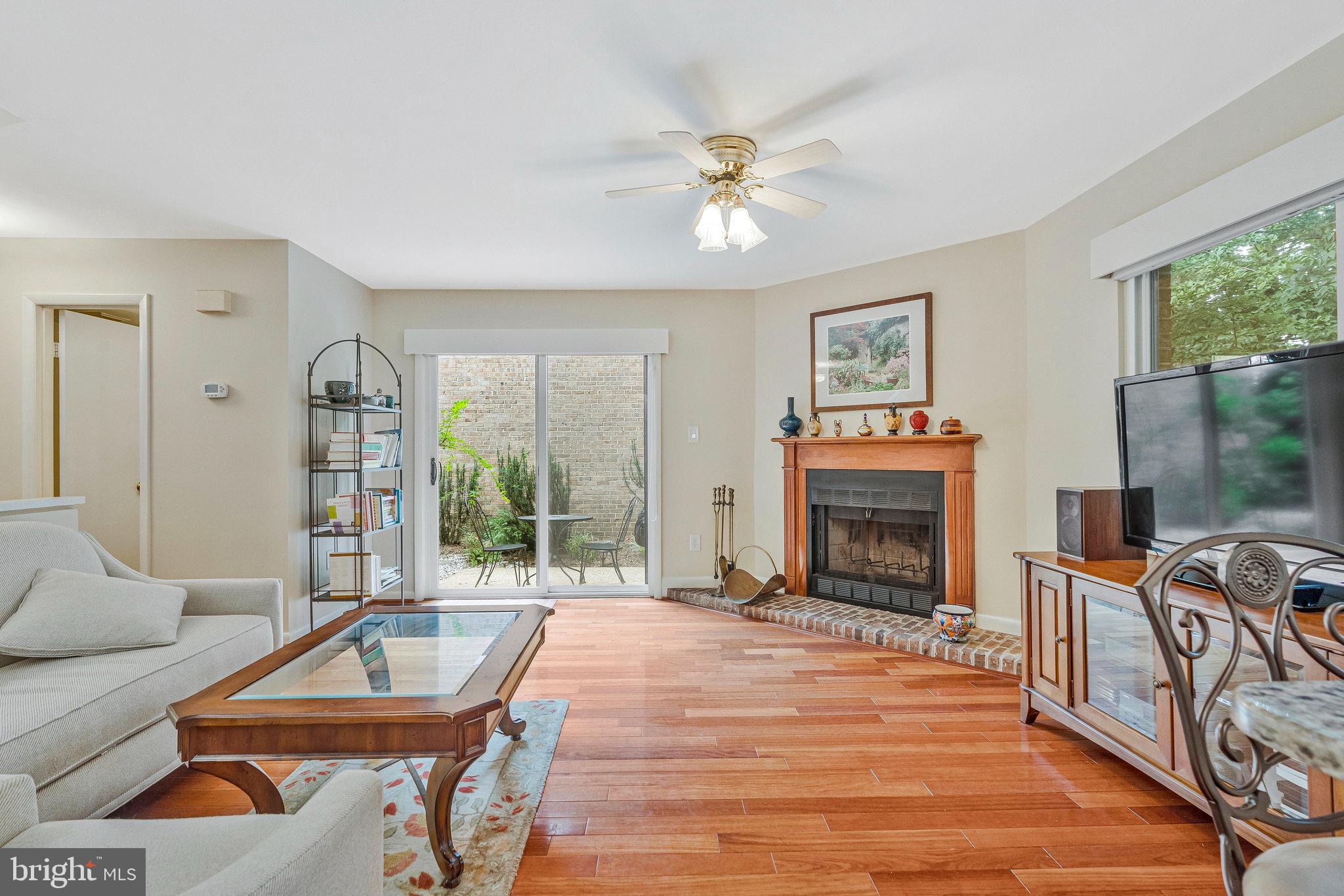 GREAT OAKS - Residential