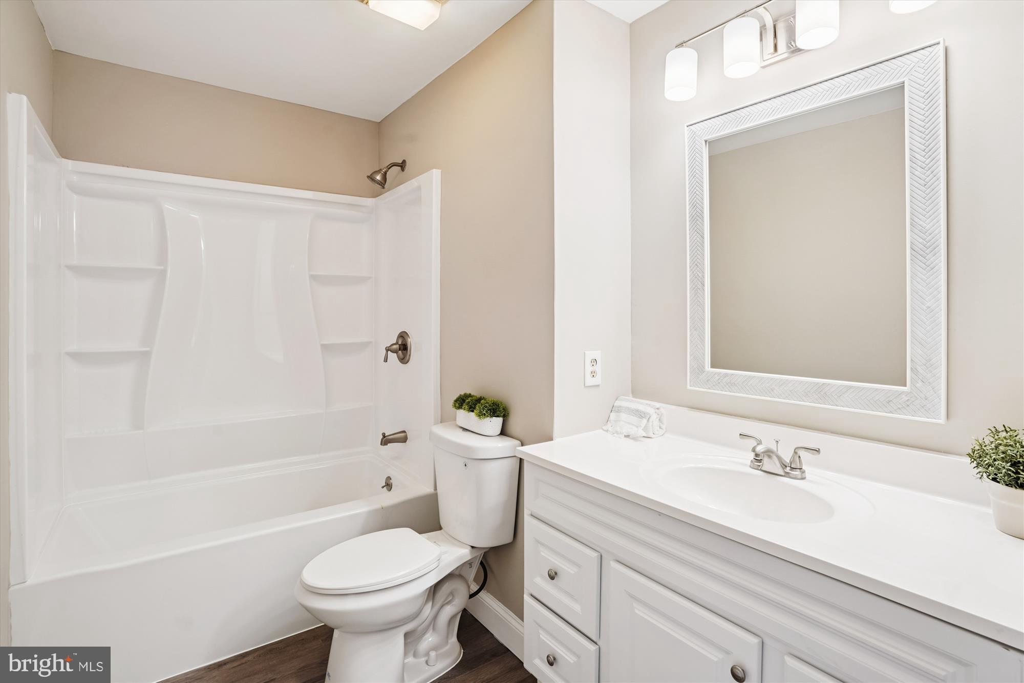 EXETER - Residential