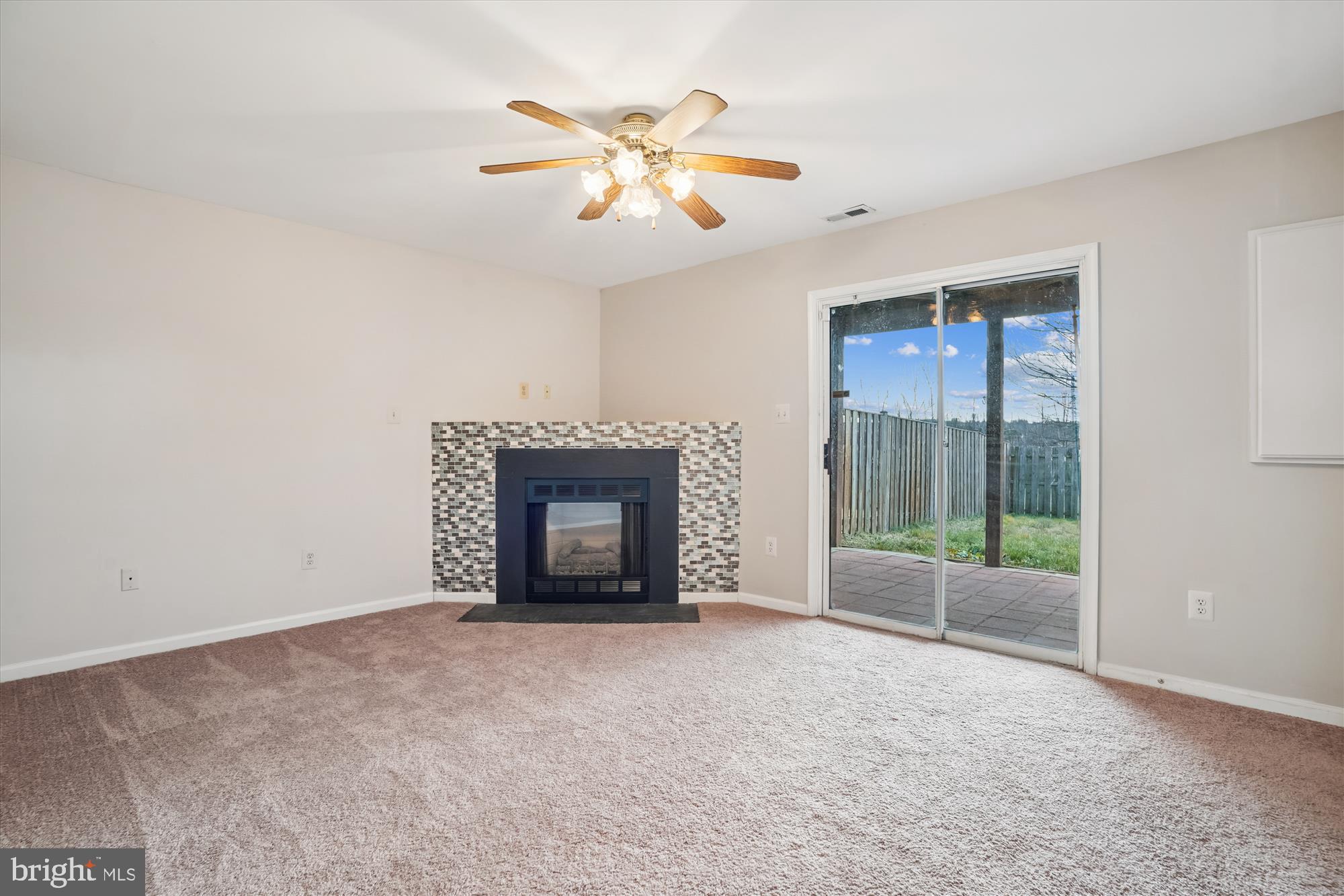 EXETER - Residential