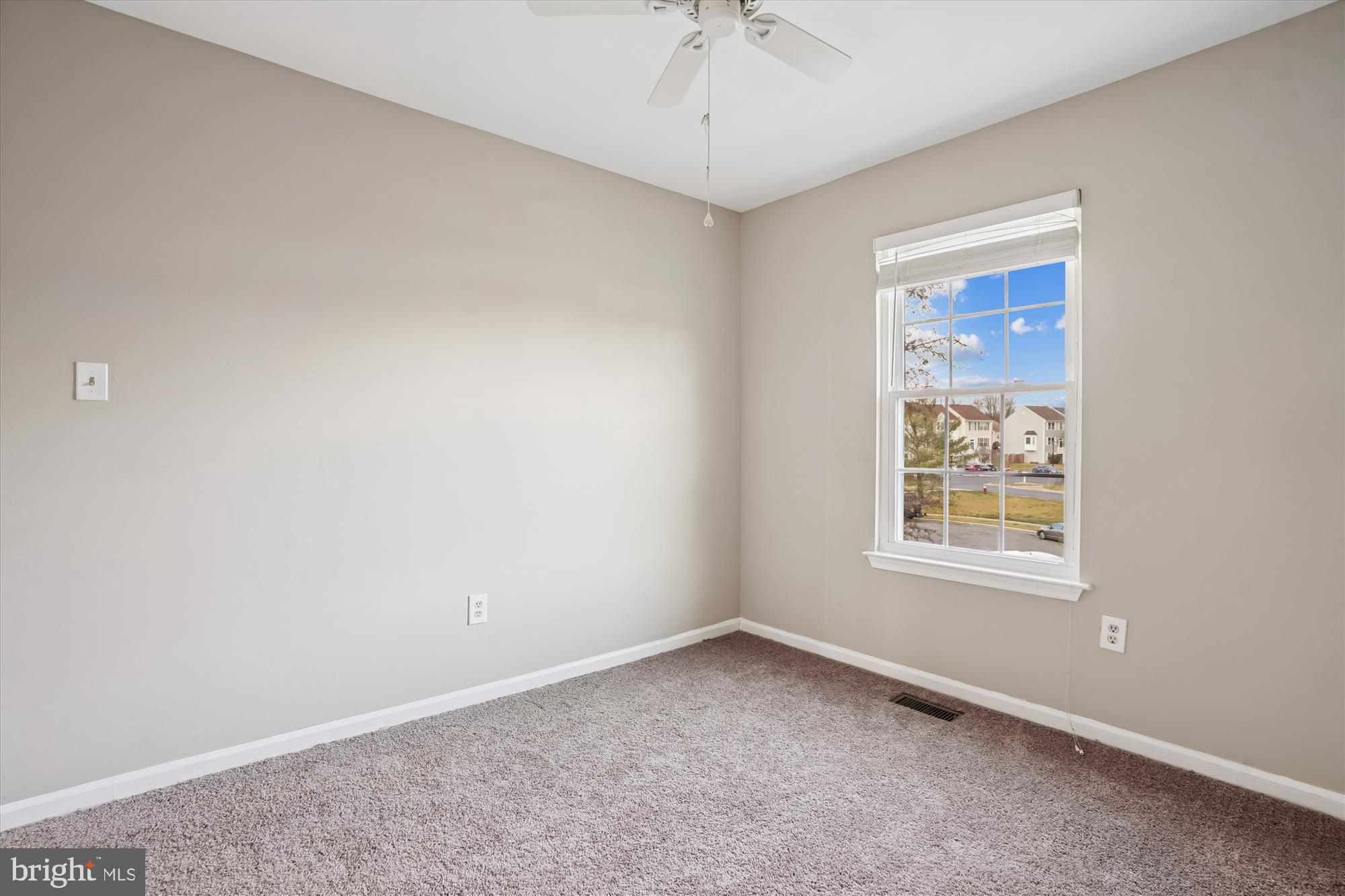 EXETER - Residential