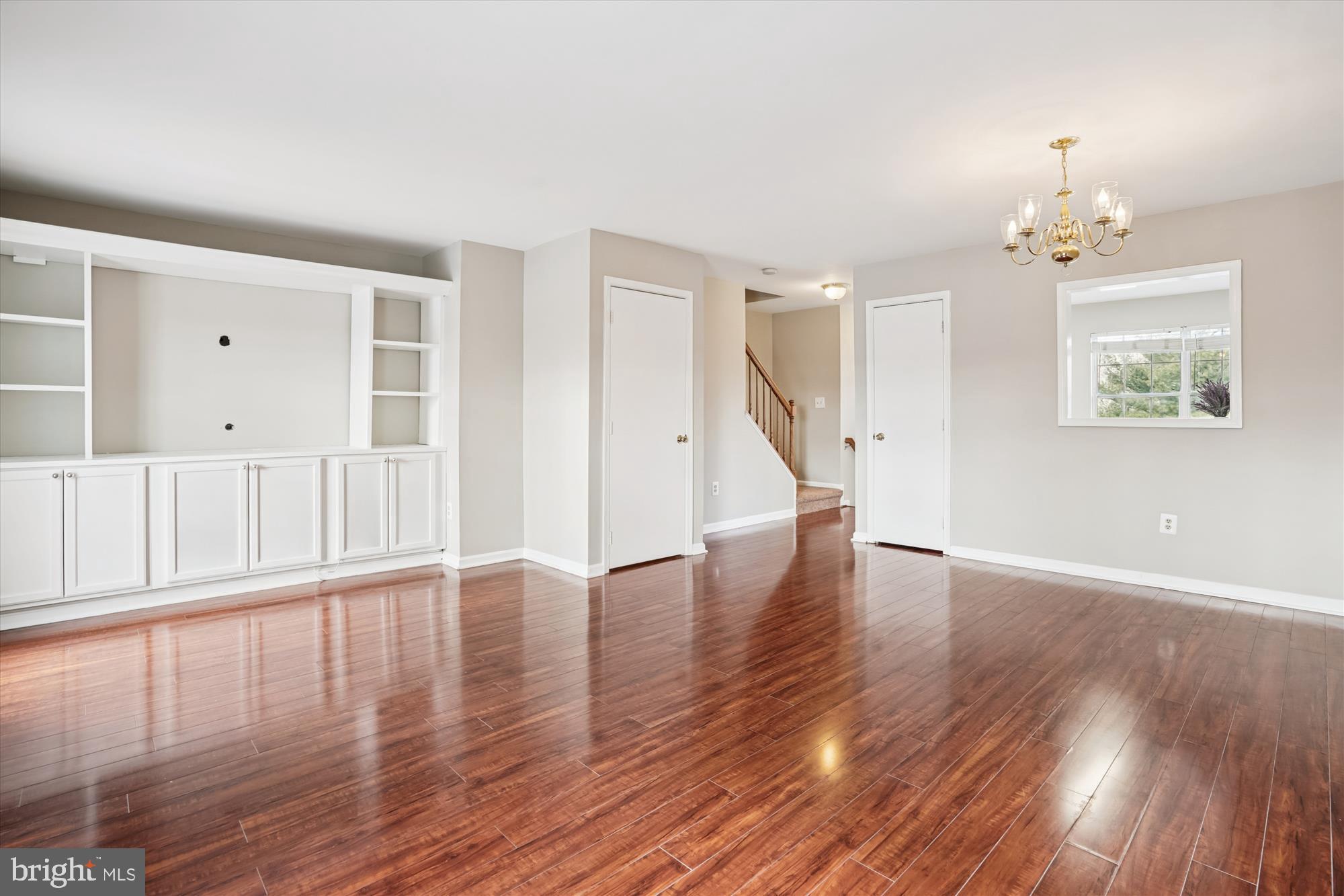 EXETER - Residential