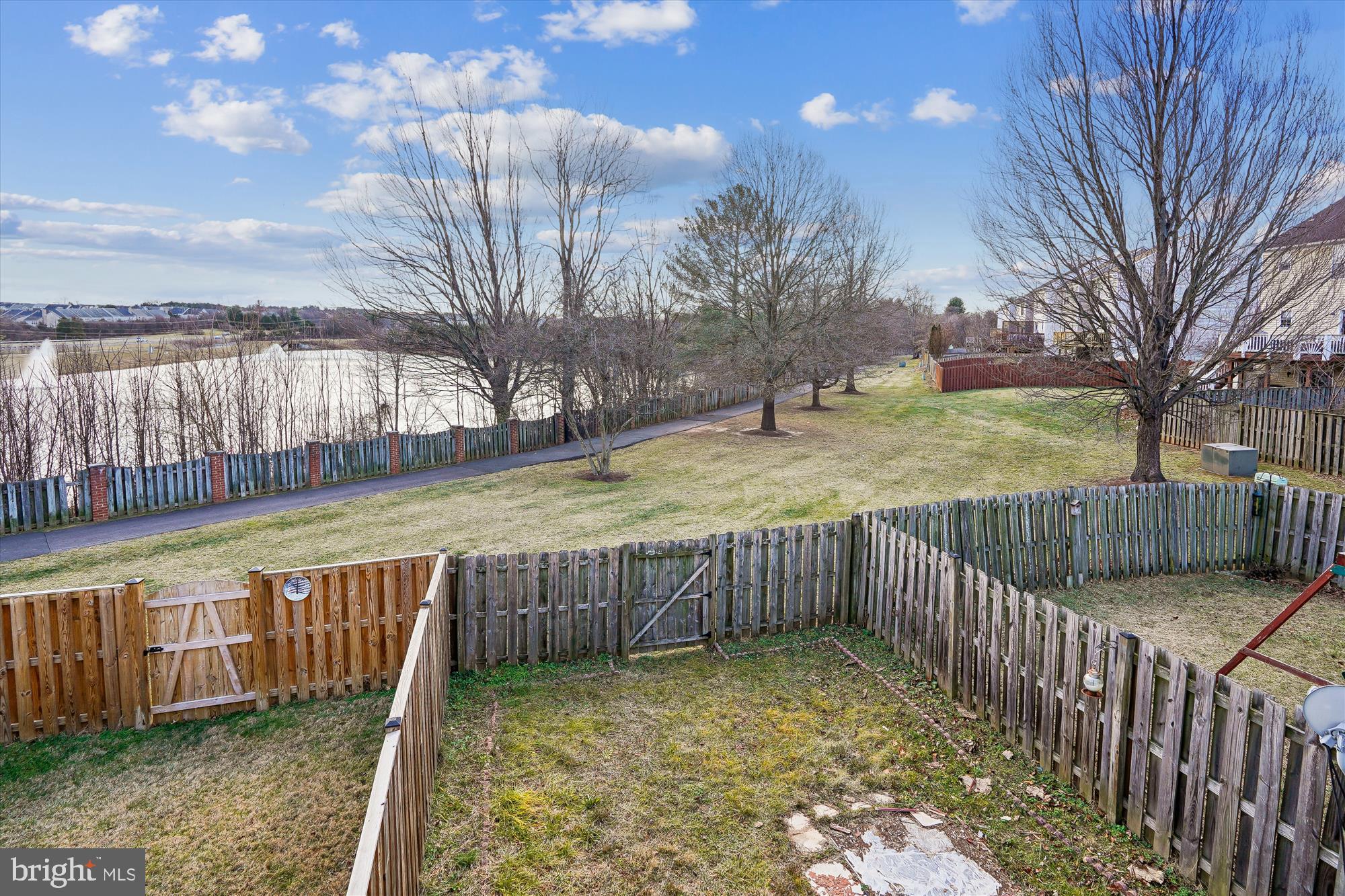 EXETER - Residential