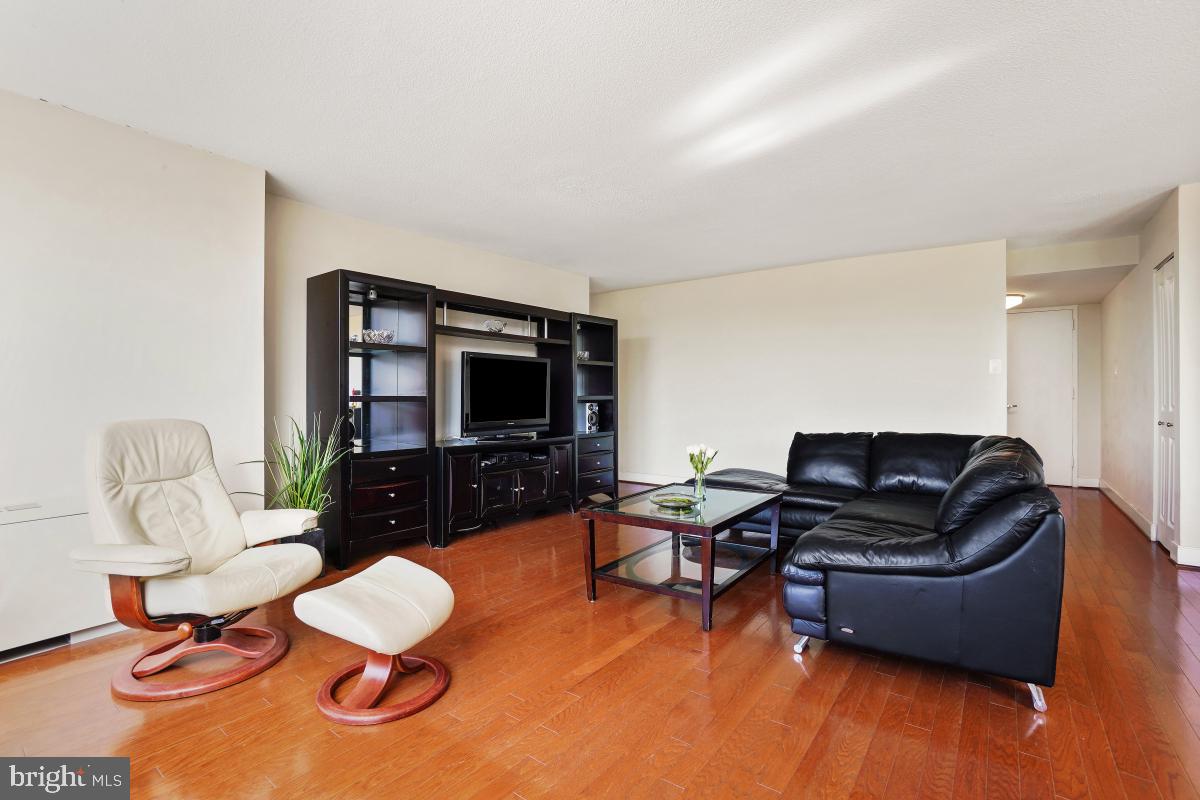 MICA CODM @ SILVER SPRING - Residential Lease