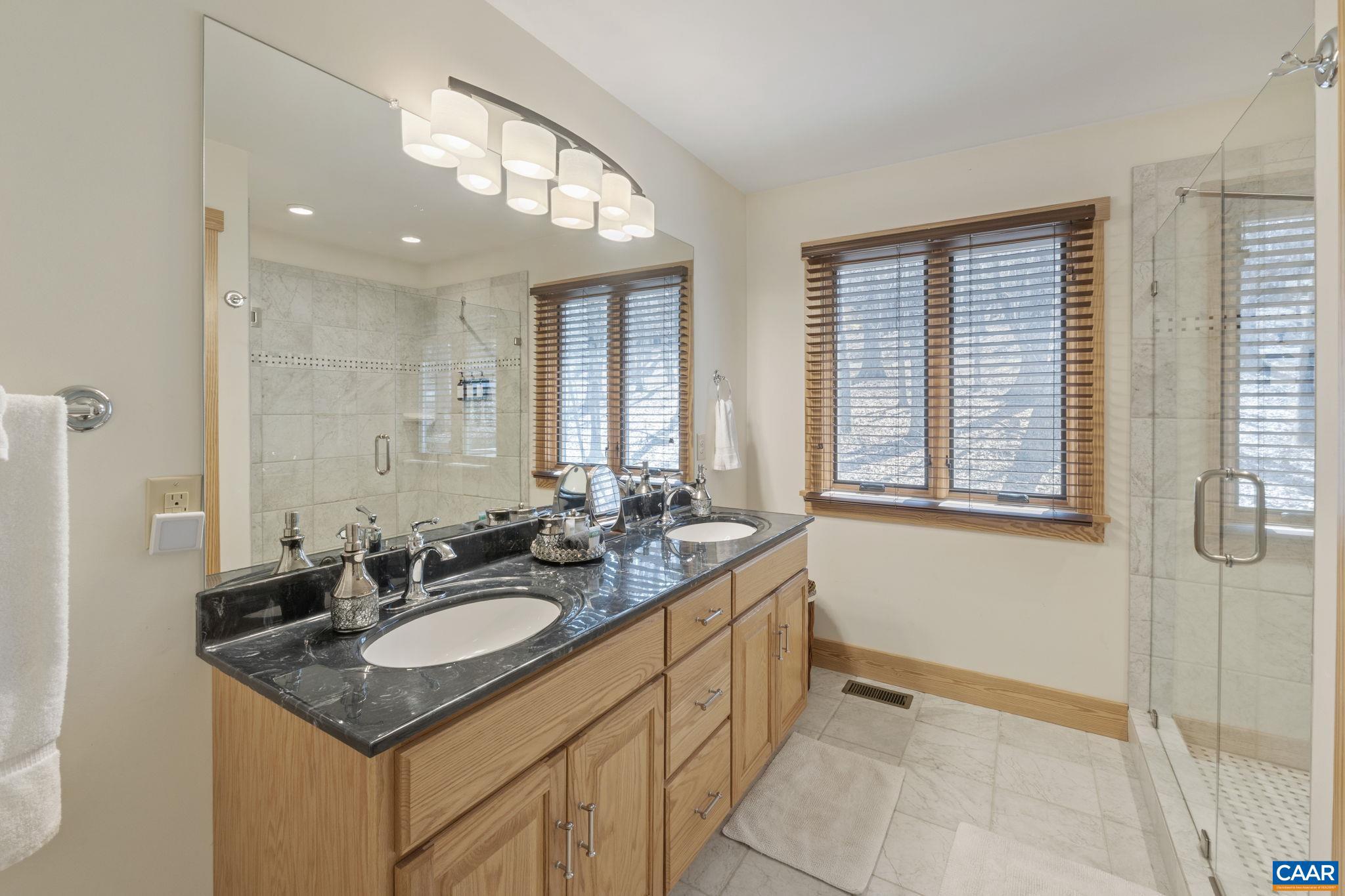 WINTERGREEN RESORT - Residential