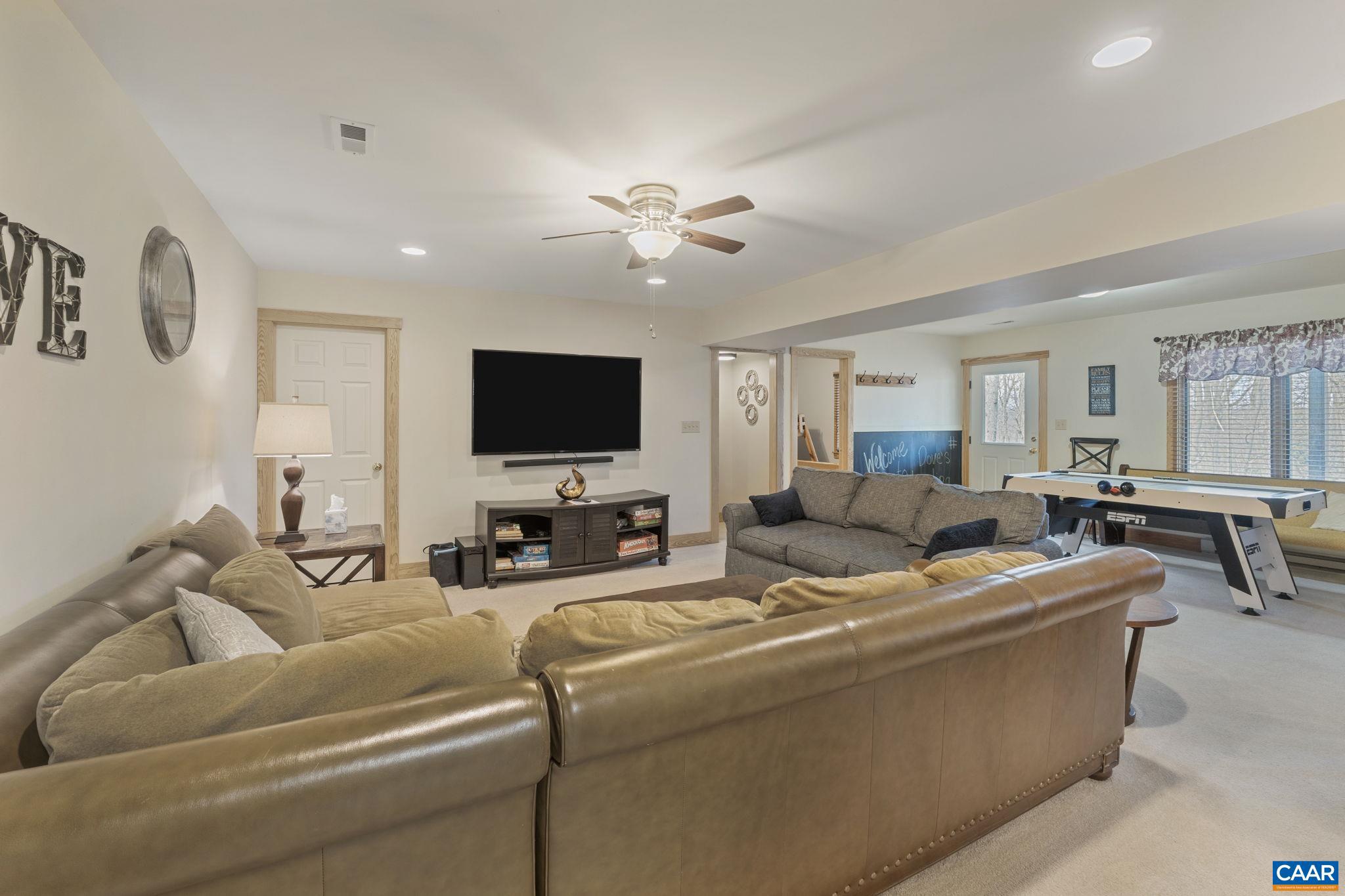 WINTERGREEN RESORT - Residential