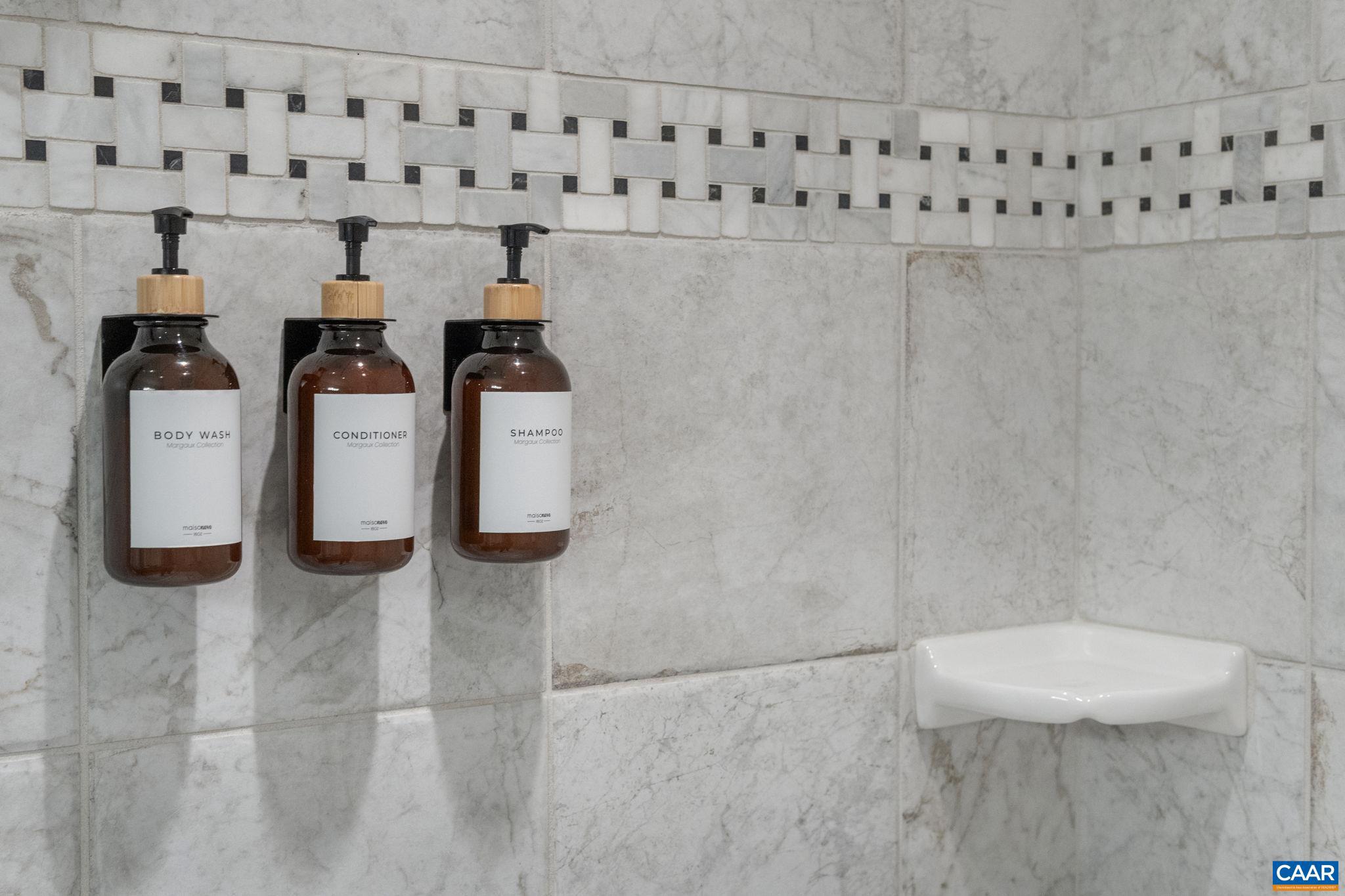 WINTERGREEN RESORT - Residential