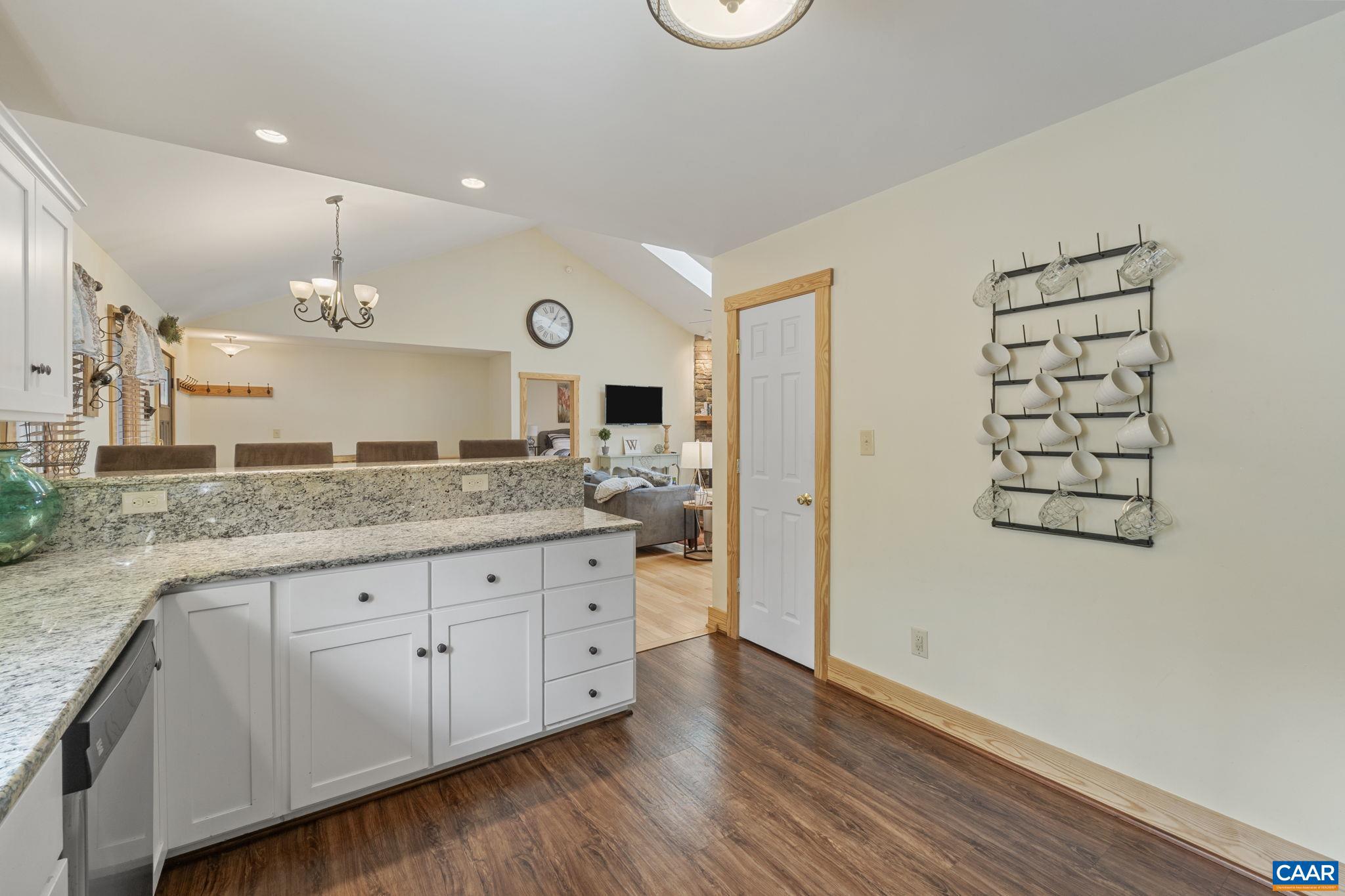 WINTERGREEN RESORT - Residential