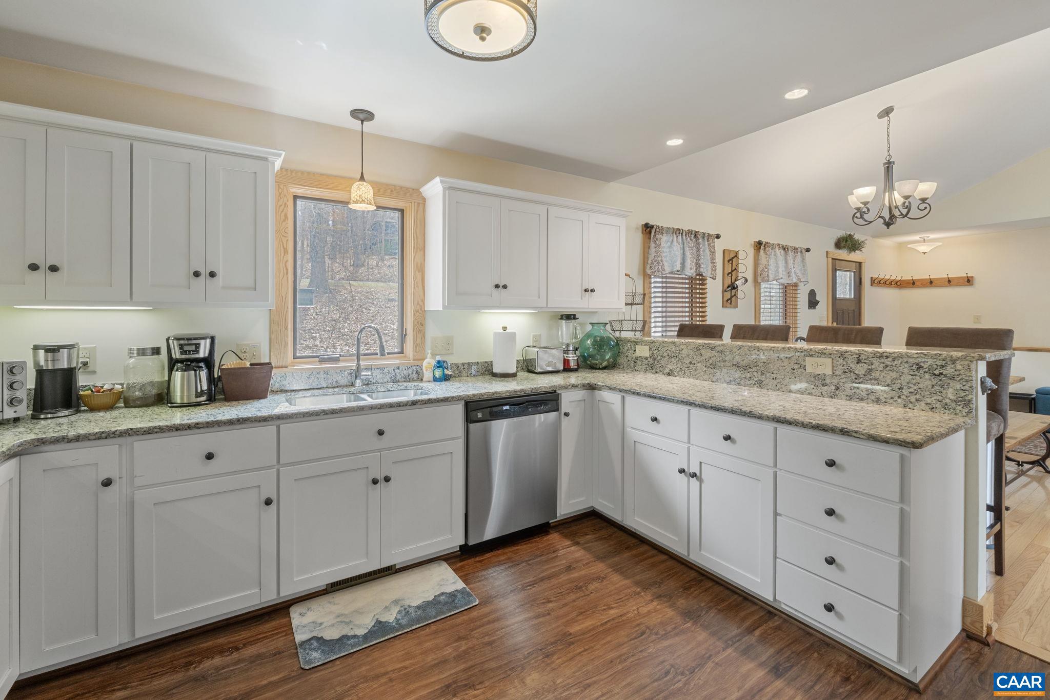 WINTERGREEN RESORT - Residential