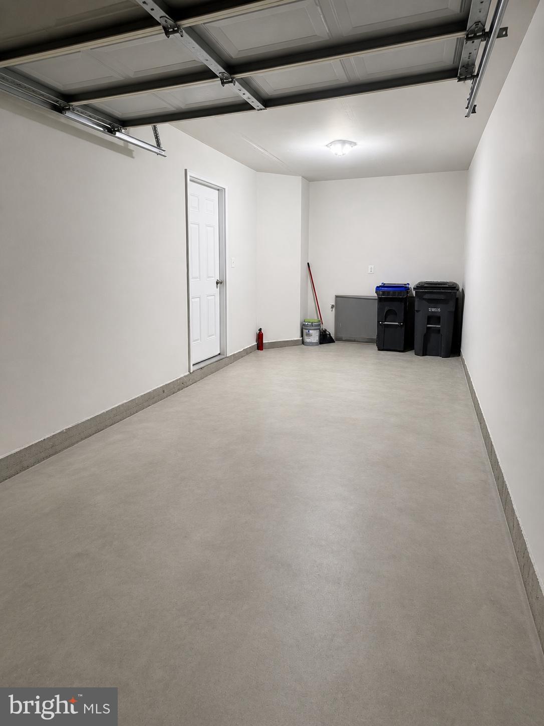 POWELLS RUN VILLAGE COND - Residential