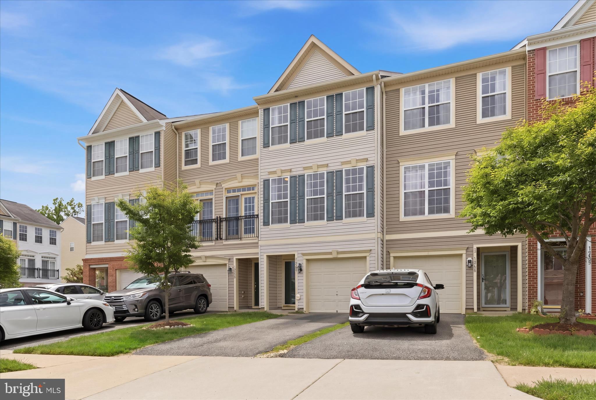 POWELLS RUN VILLAGE COND - Residential