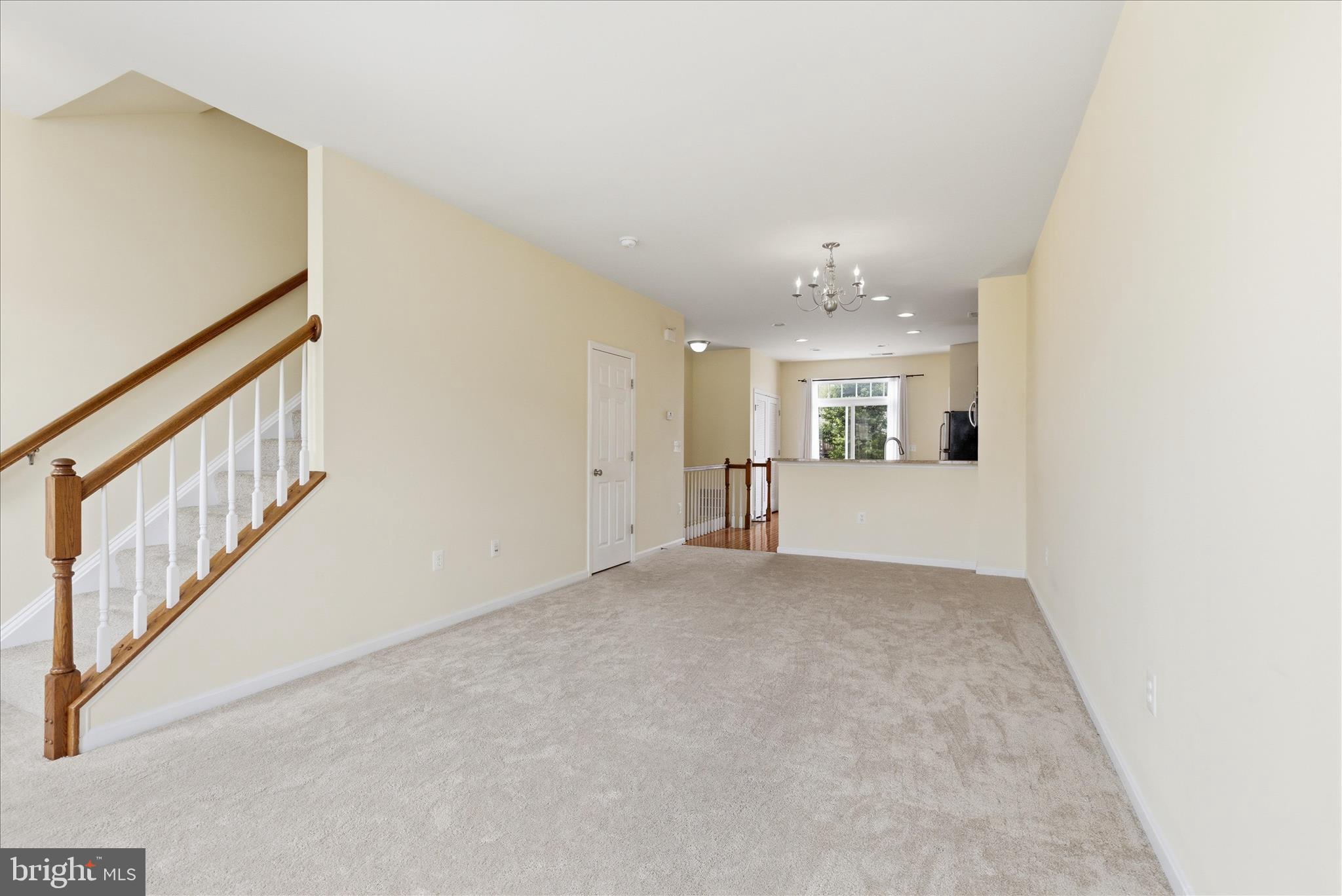 POWELLS RUN VILLAGE COND - Residential