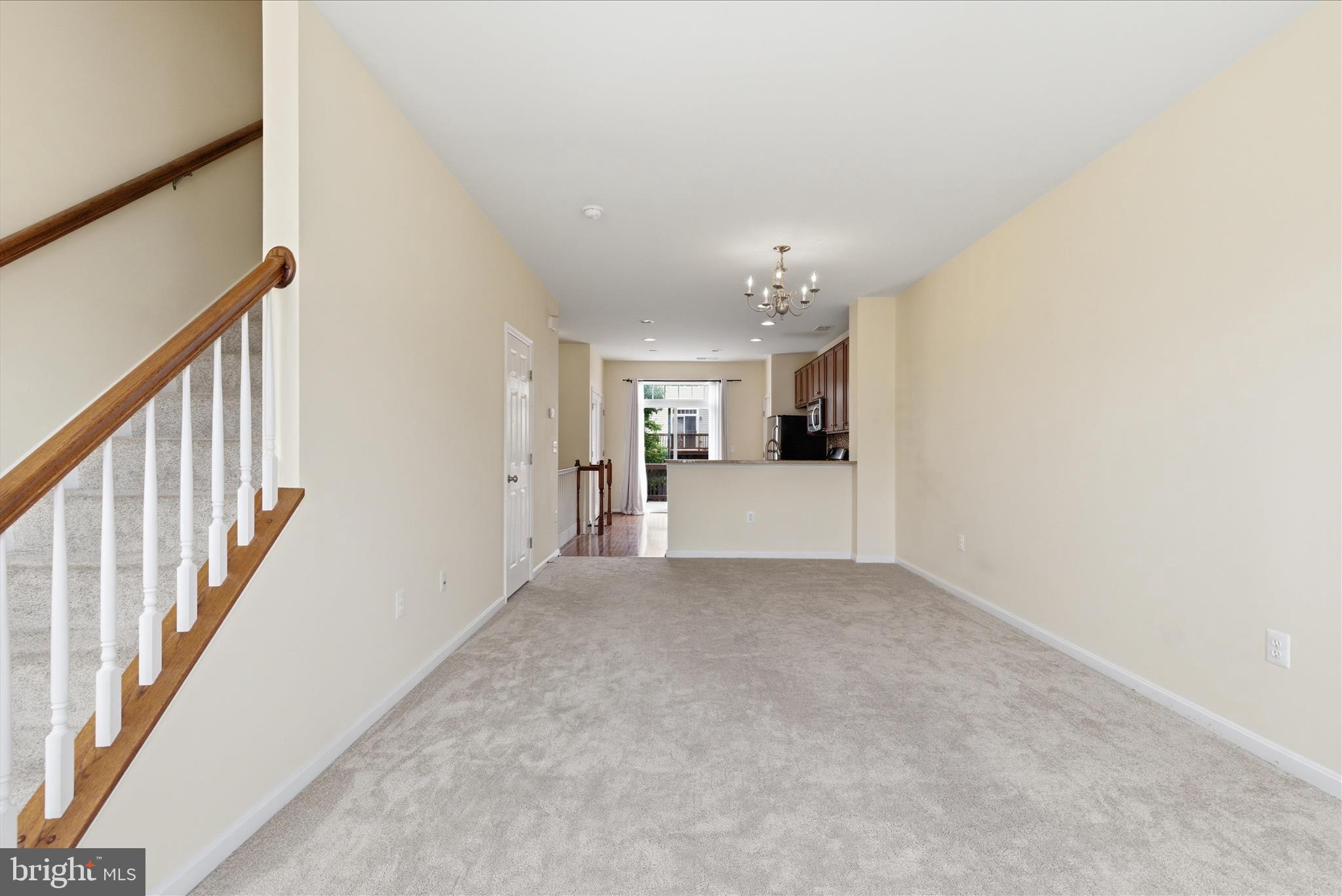 POWELLS RUN VILLAGE COND - Residential