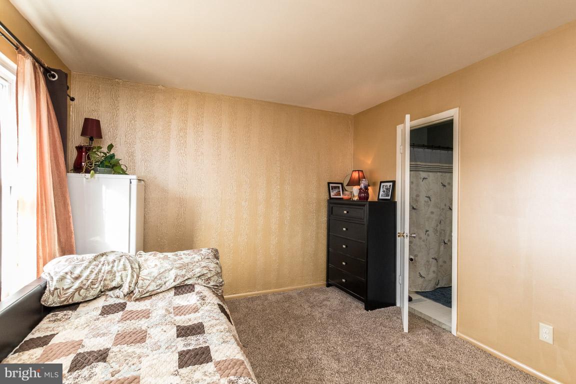 VILLAGE OF PAWNEE - Residential