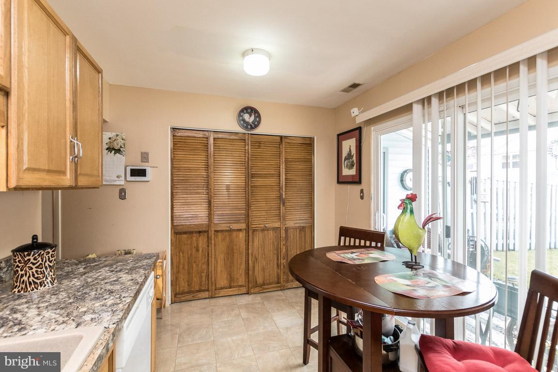 VILLAGE OF PAWNEE - Residential