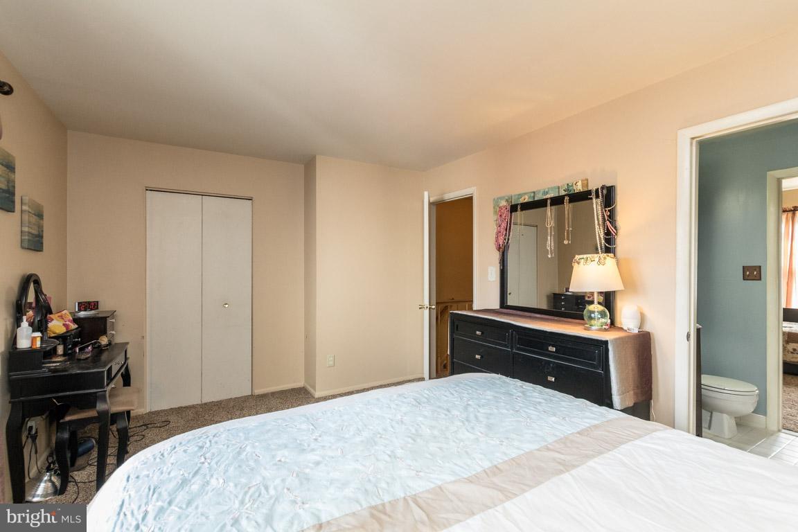 VILLAGE OF PAWNEE - Residential