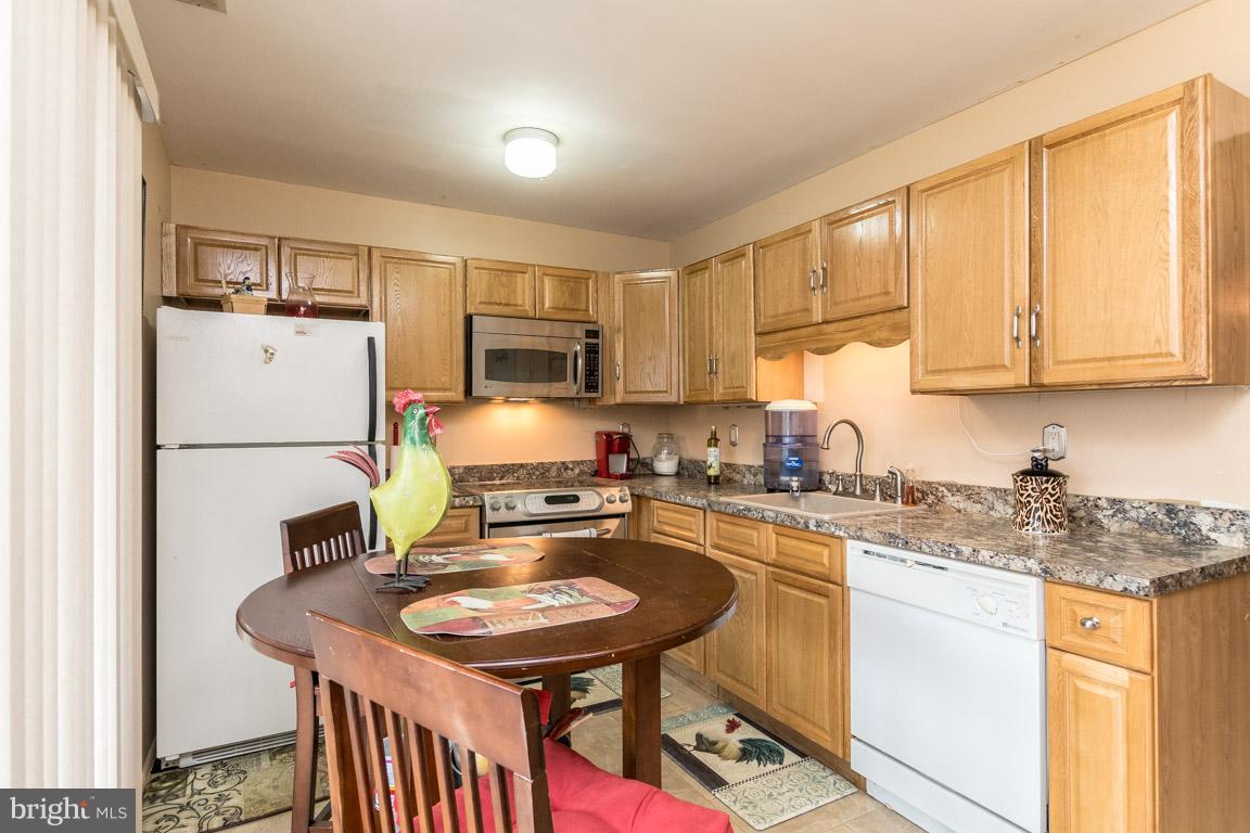 VILLAGE OF PAWNEE - Residential