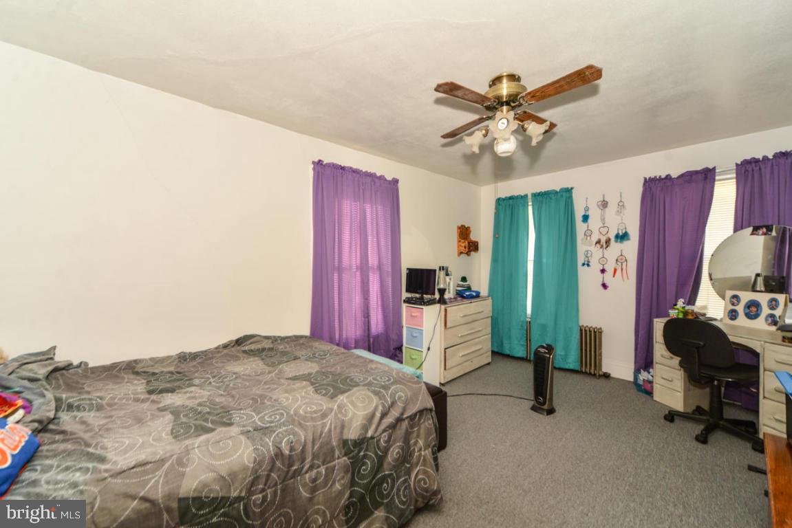 MILLERSVILLE - Residential