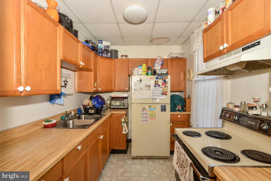 MILLERSVILLE - Residential