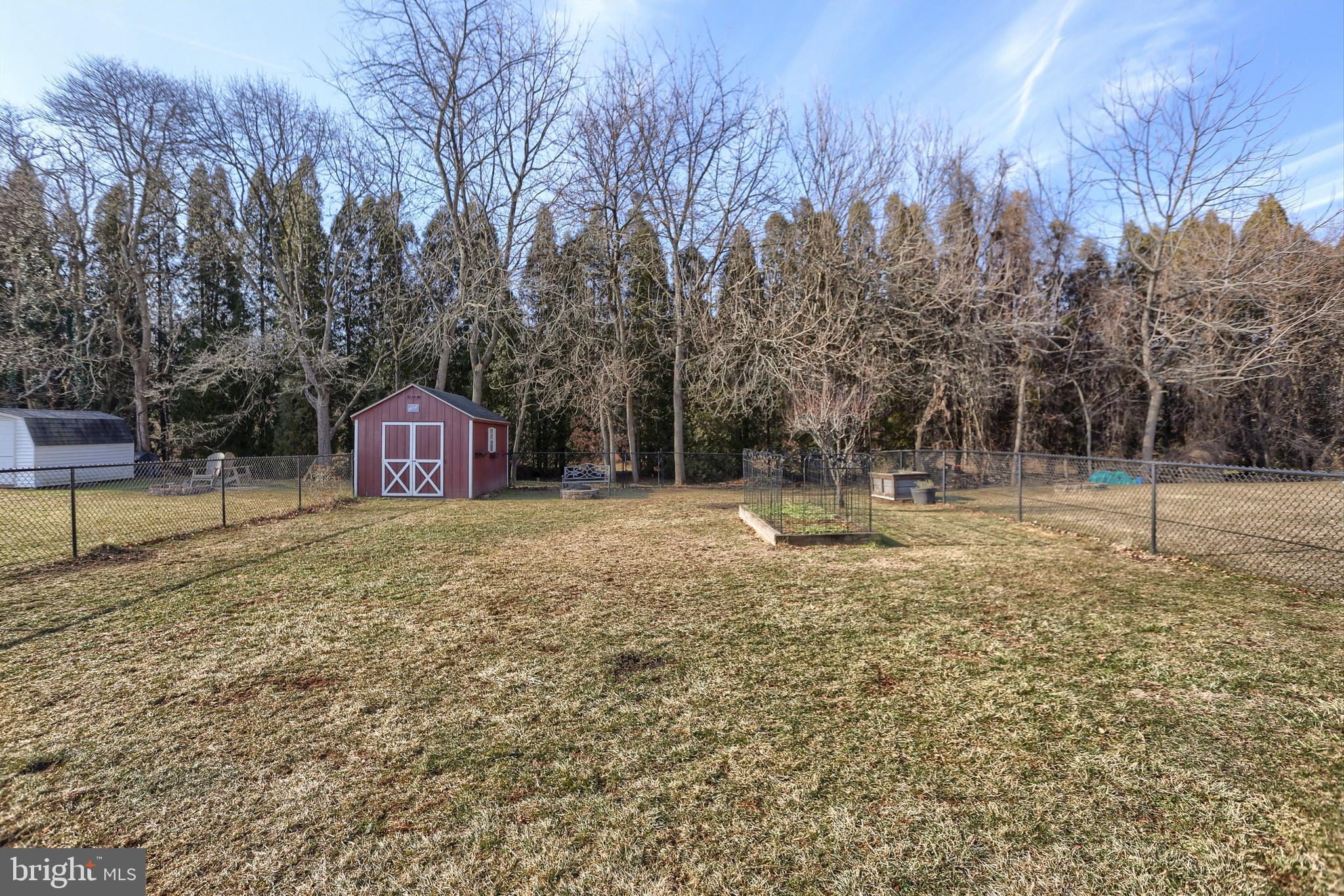 DILLSBURG - Residential