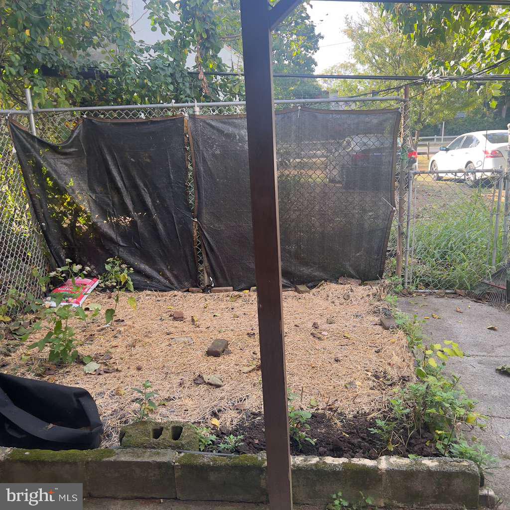 PHILADELPHIA - Residential