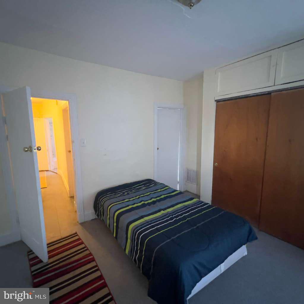 PHILADELPHIA - Residential