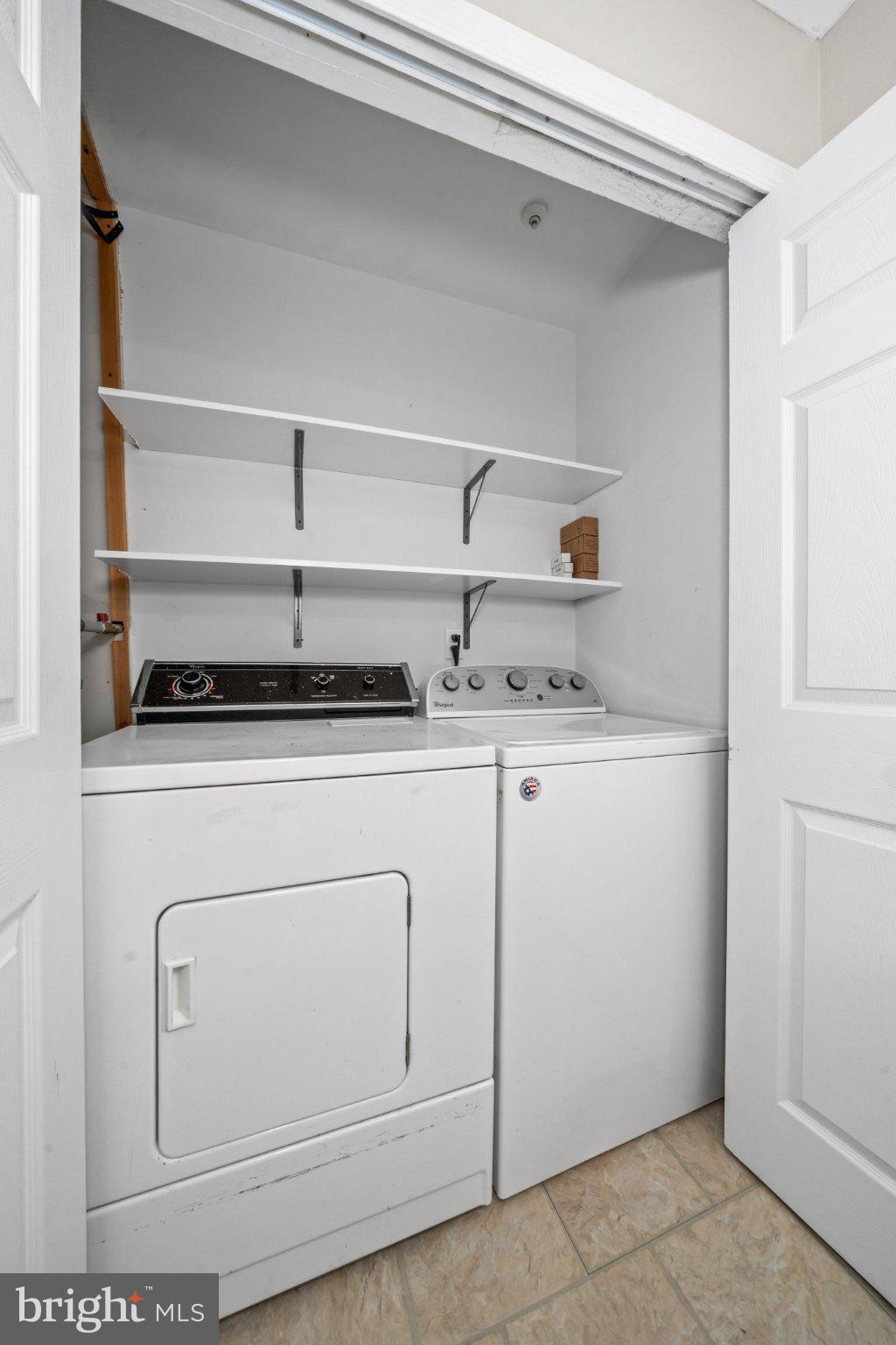 BERKSHIRE LIMESTON - Residential