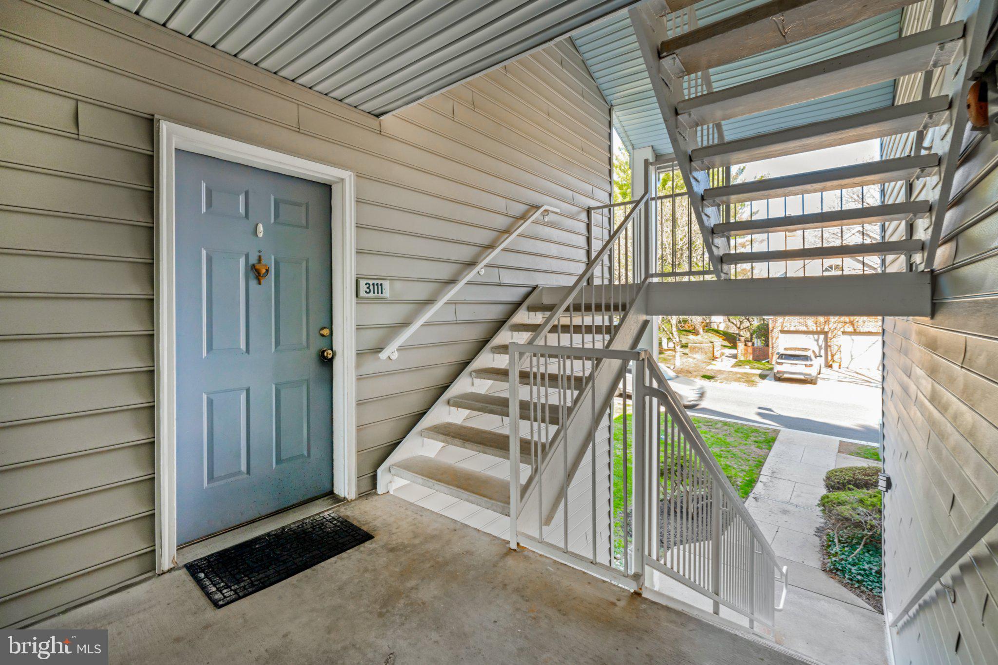 3111 CHARING CROSSING 36