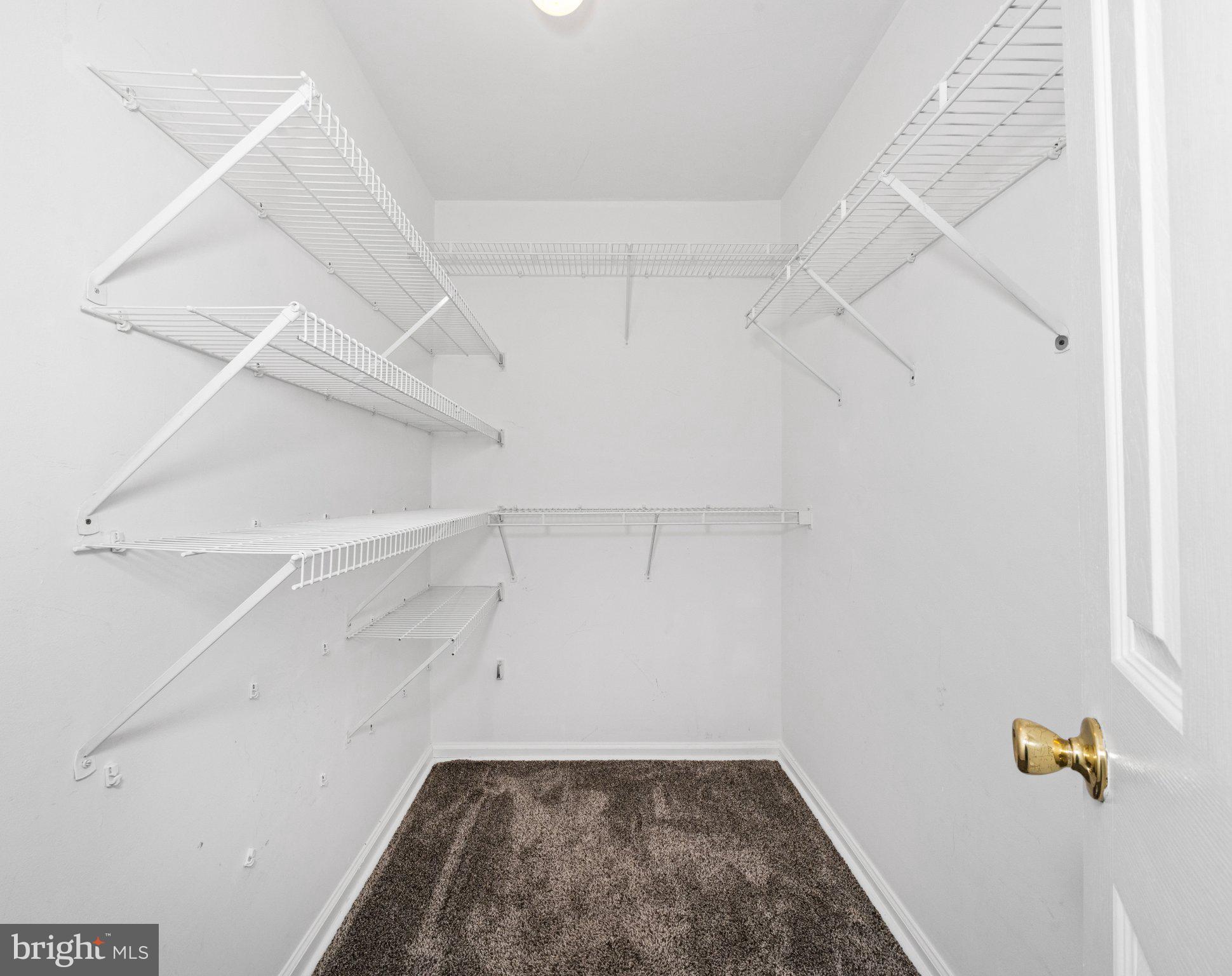 BERKSHIRE LIMESTON - Residential