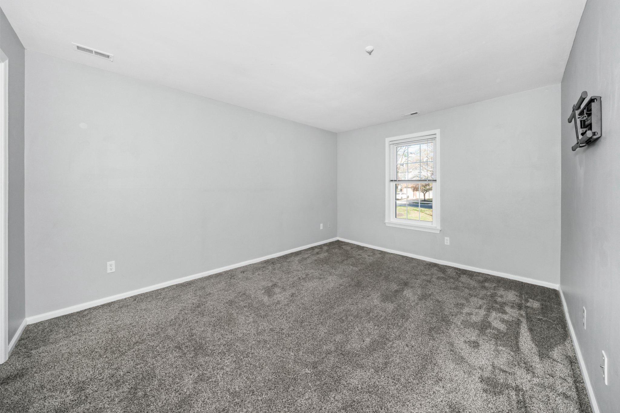 BERKSHIRE LIMESTON - Residential