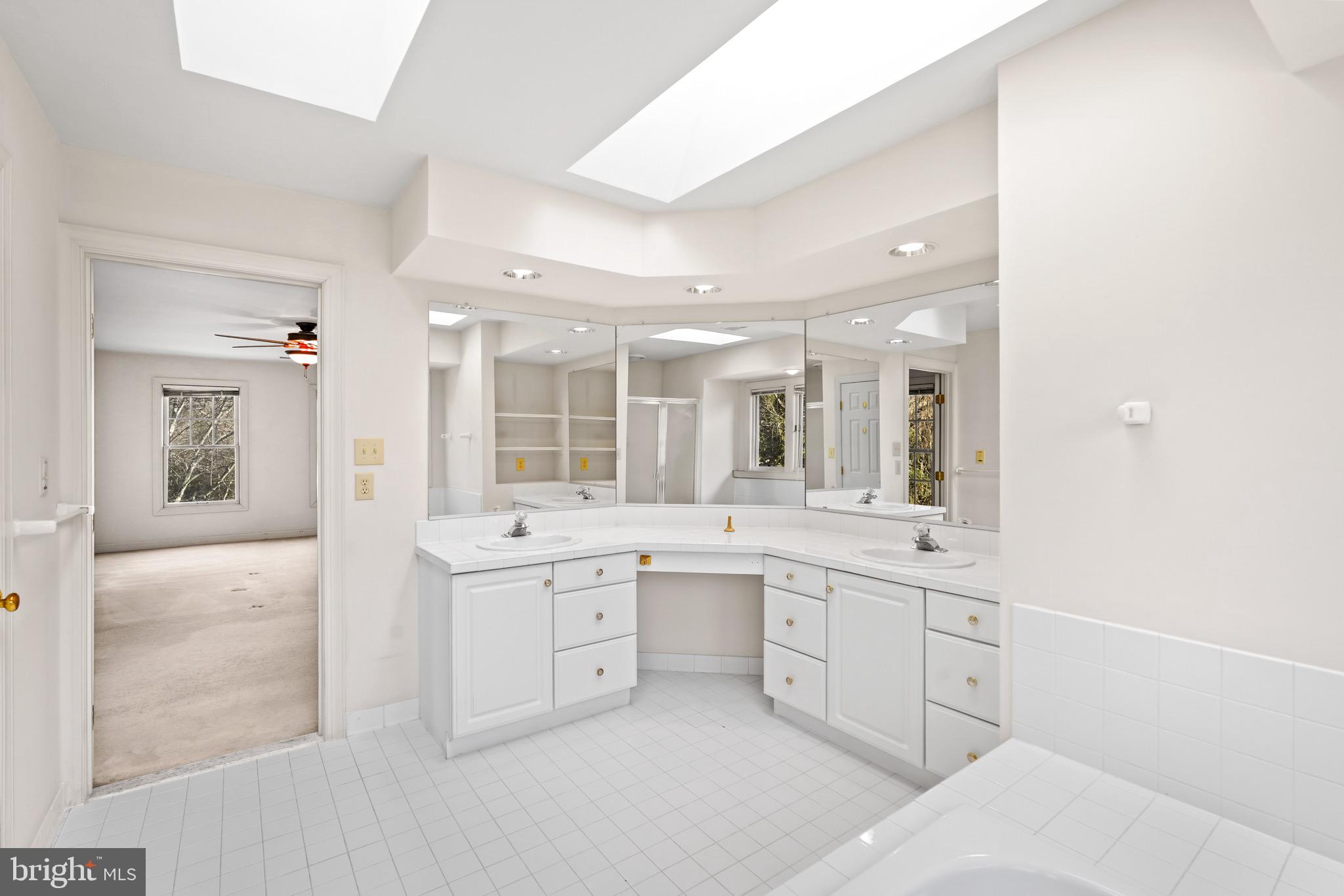 FORESTGATE - Residential