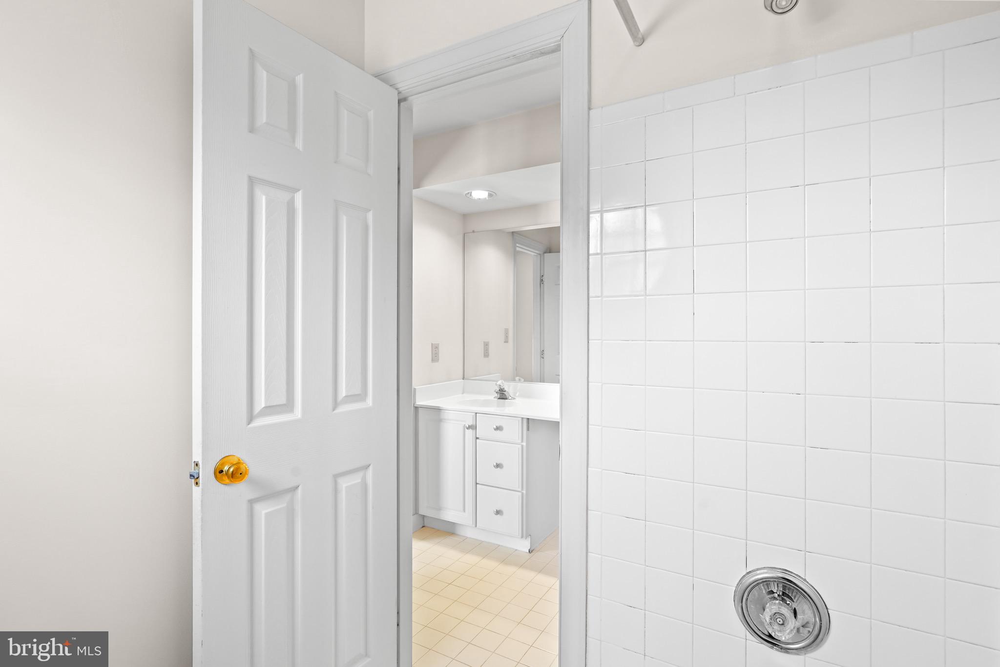 FORESTGATE - Residential