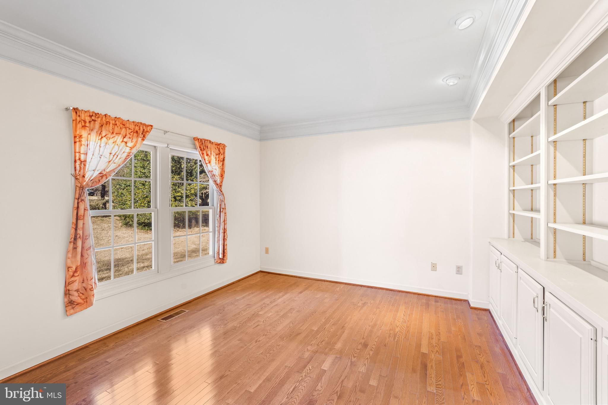 FORESTGATE - Residential