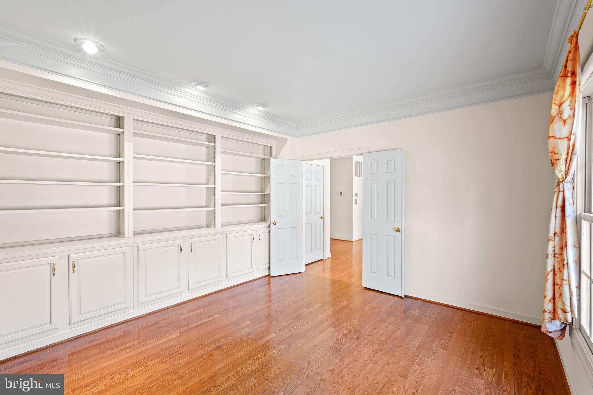 FORESTGATE - Residential