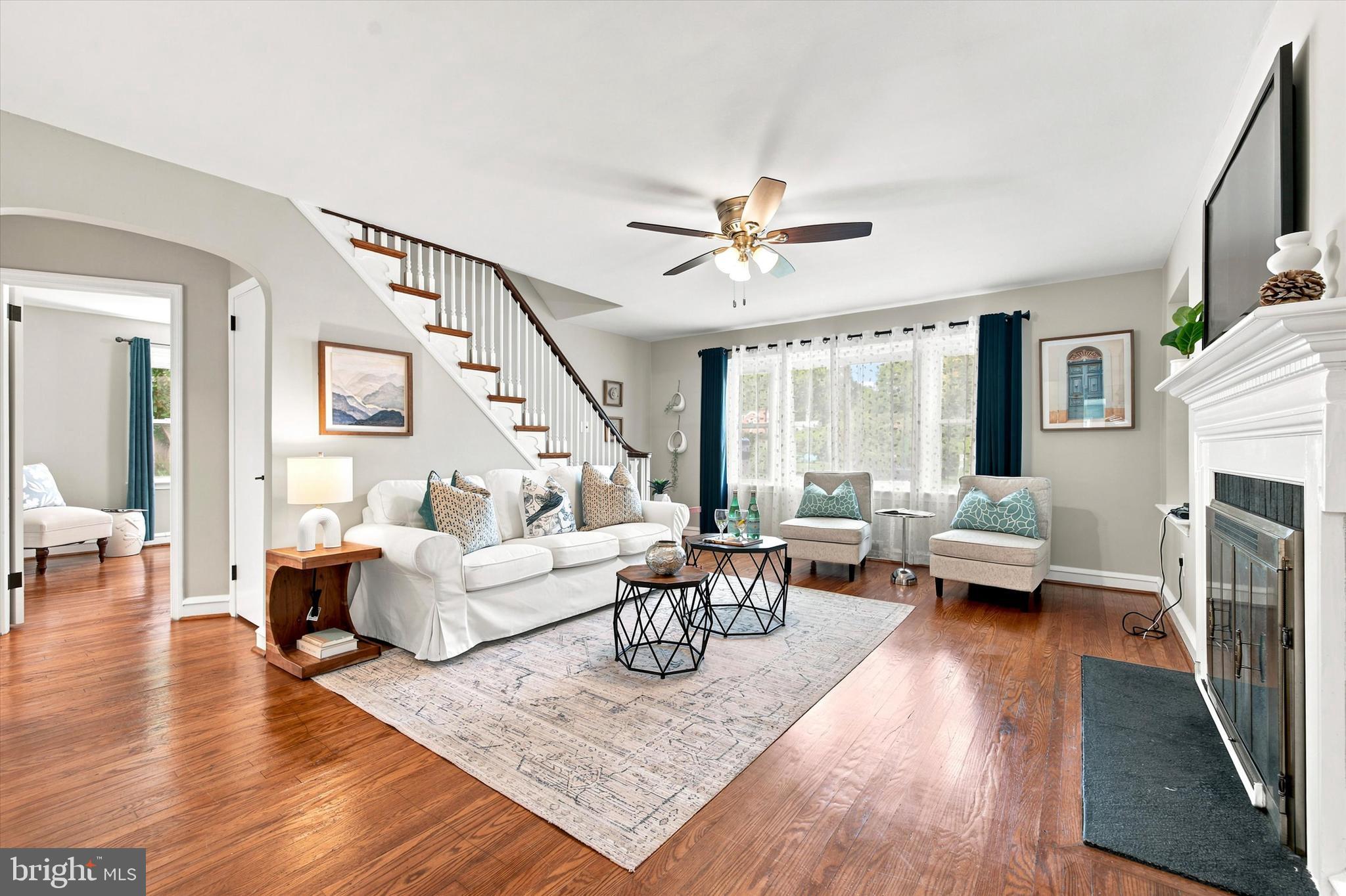 411 OSBORNE LANE