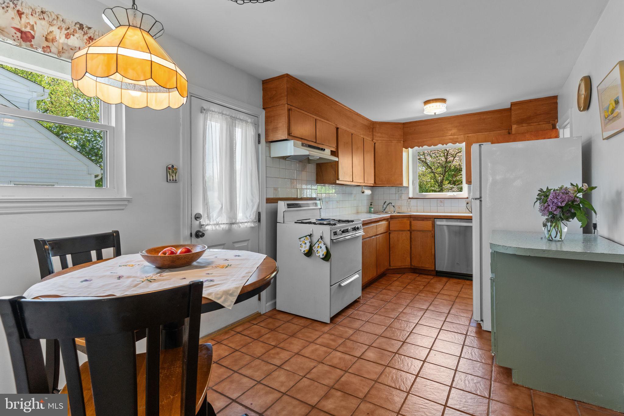 2602 HORSHAM ROAD