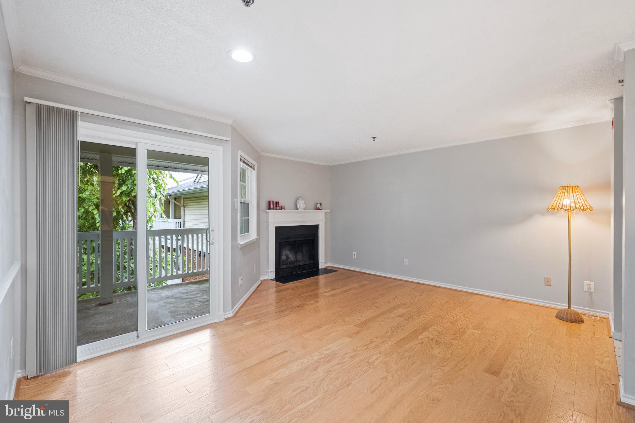 1504 LINCOLN WAY 404