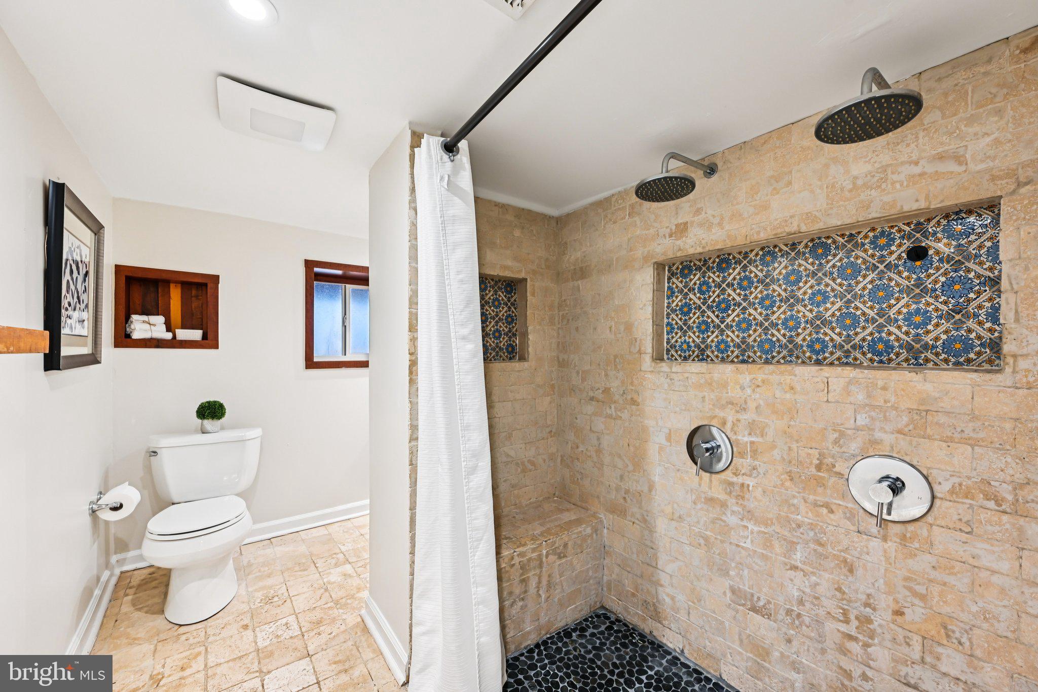 HAMPDEN HISTORIC DISTRICT - Residential