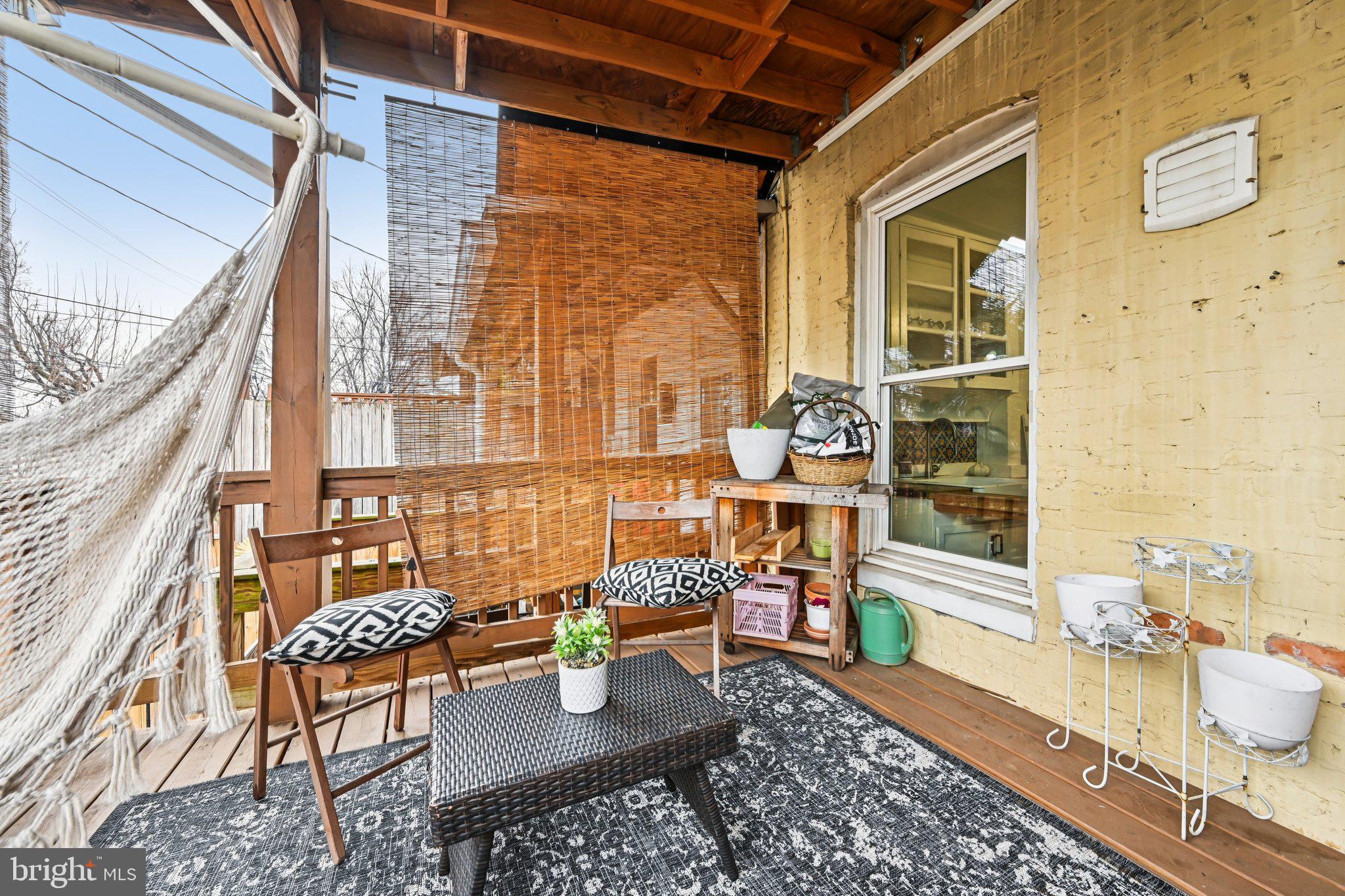 HAMPDEN HISTORIC DISTRICT - Residential