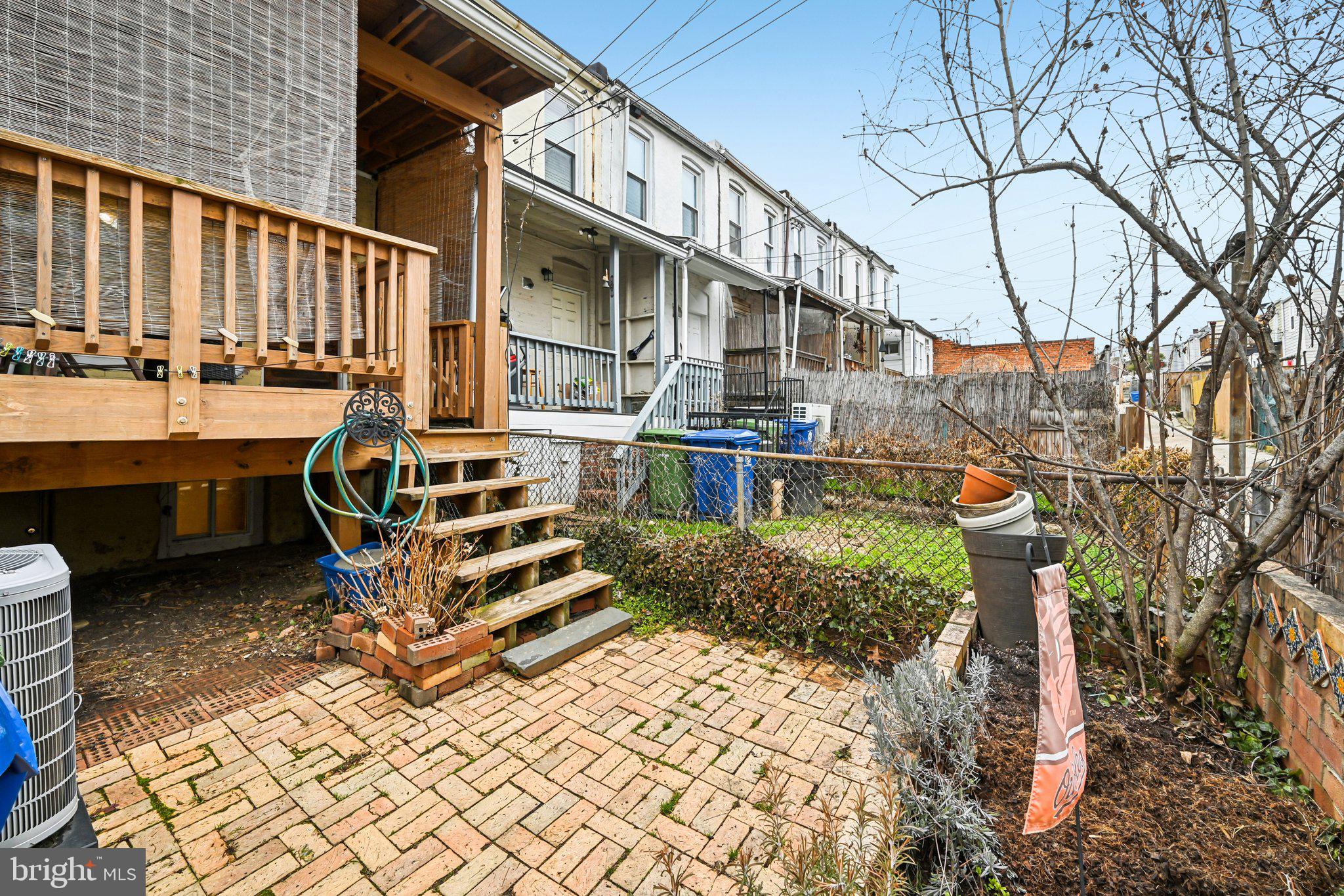 HAMPDEN HISTORIC DISTRICT - Residential