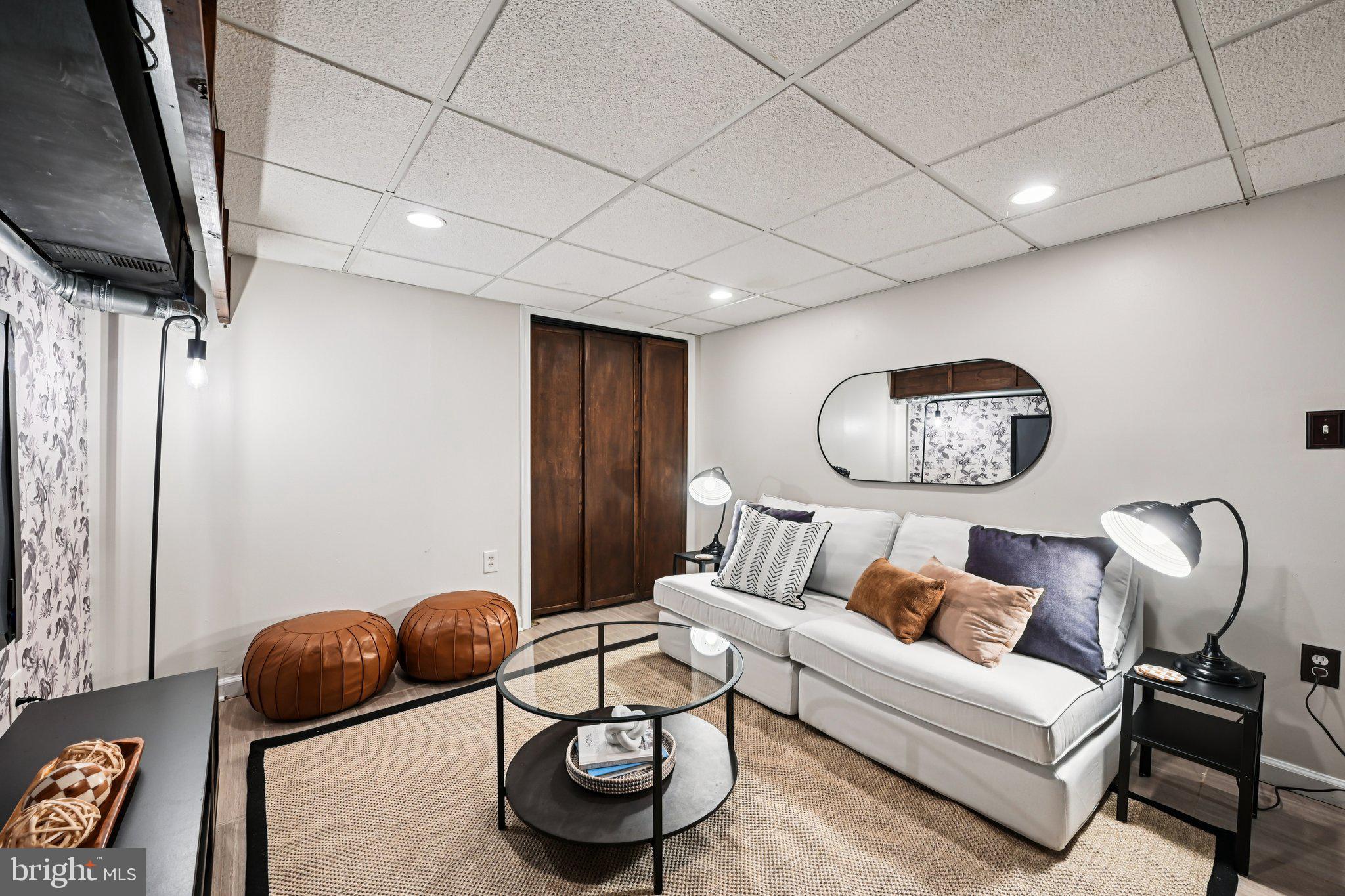 HAMPDEN HISTORIC DISTRICT - Residential