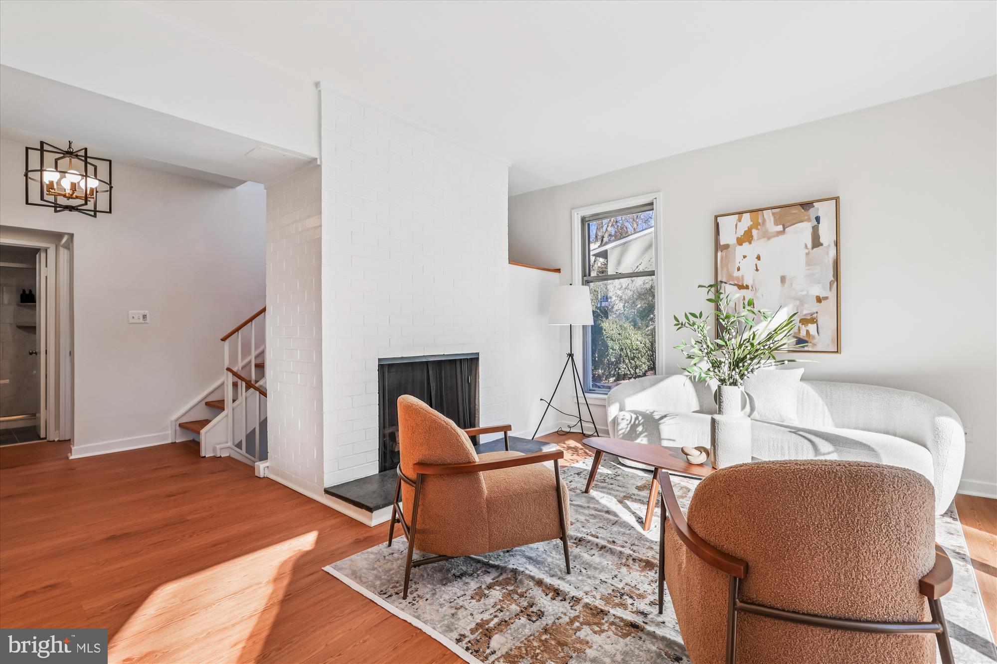 RESTON - Residential