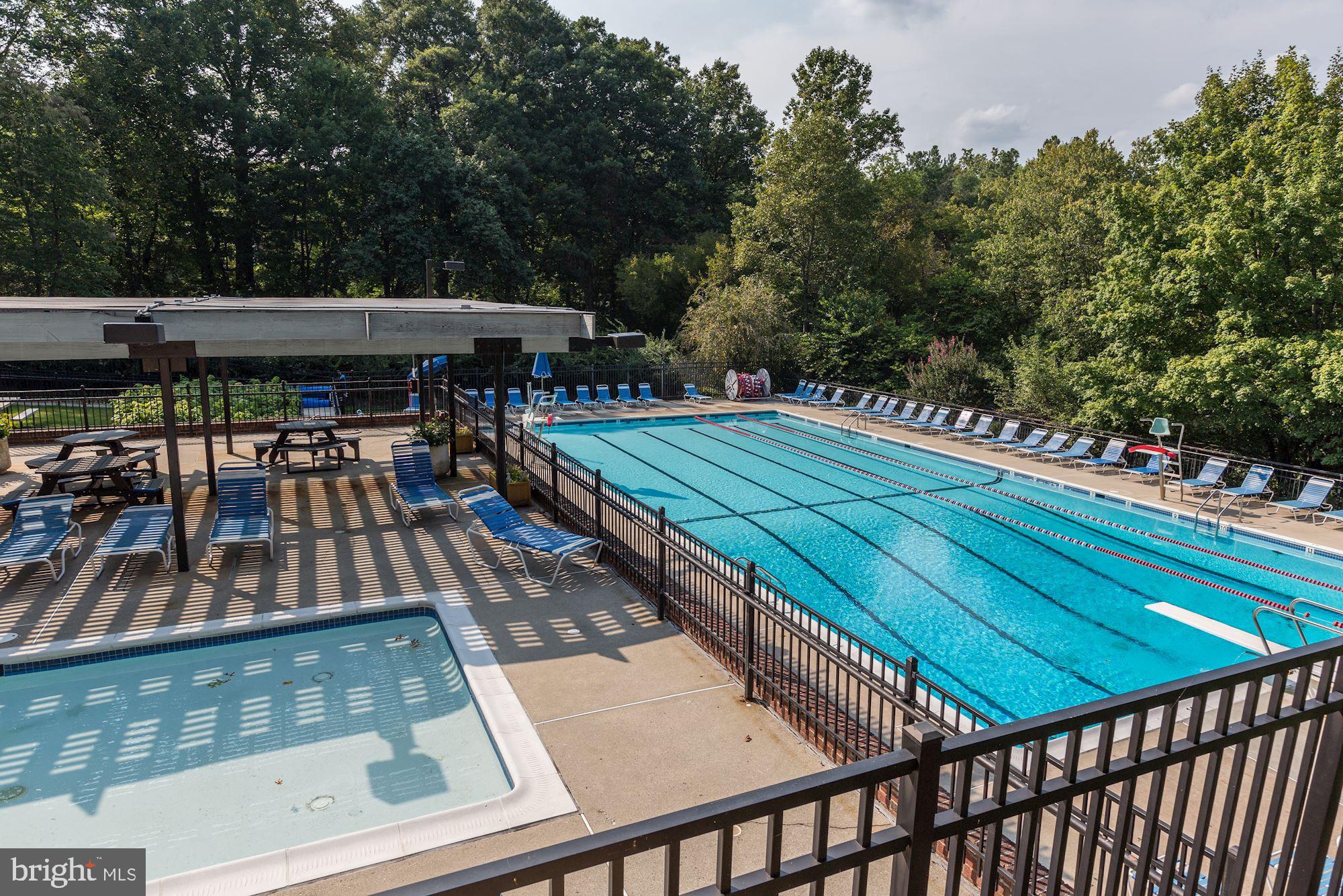 RESTON - Residential