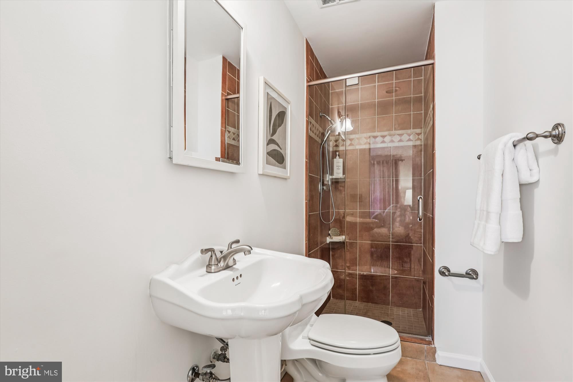 RESTON - Residential