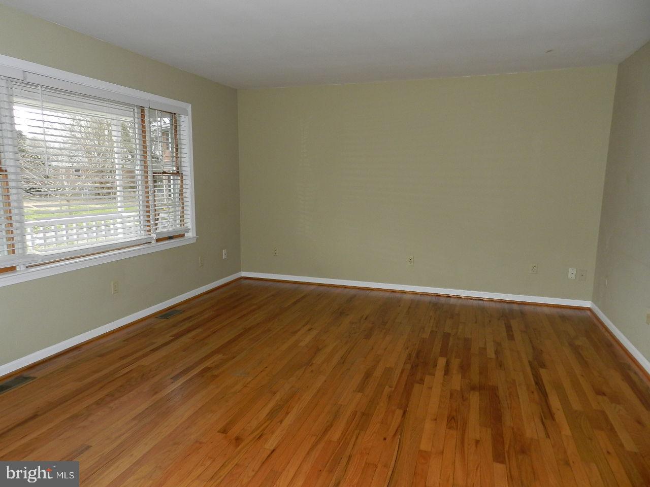 BAYBERRY ESTATES - Residential