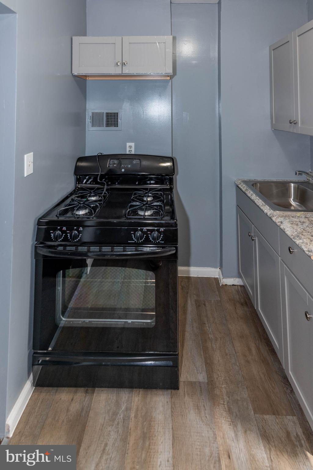 BROOKLYN - Residential