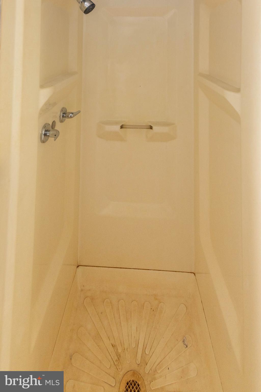 BROOKLYN - Residential